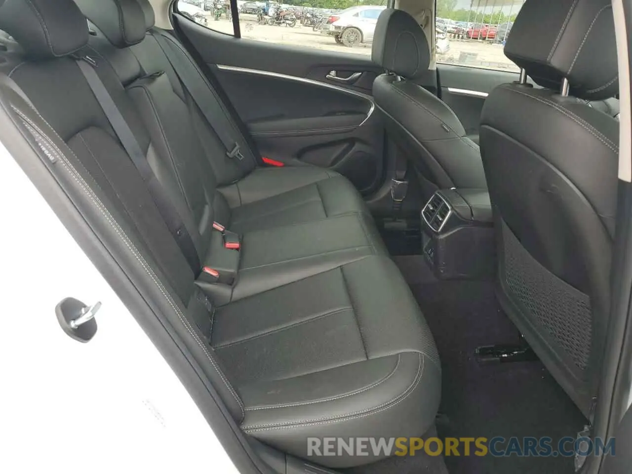 10 Photograph of a damaged car KMTG34SC2SU151259 GENESIS G70 BASE 2025