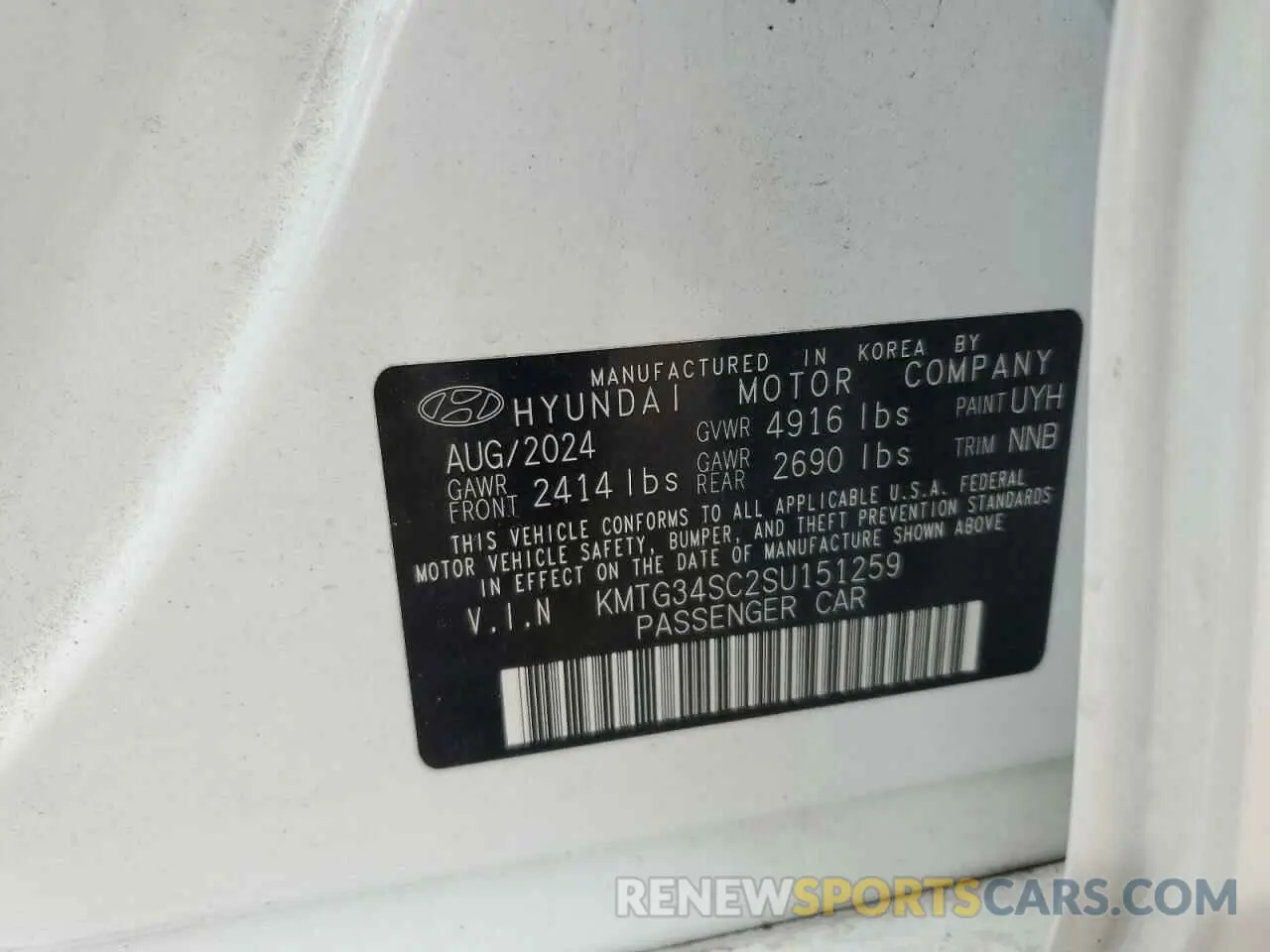 13 Photograph of a damaged car KMTG34SC2SU151259 GENESIS G70 BASE 2025
