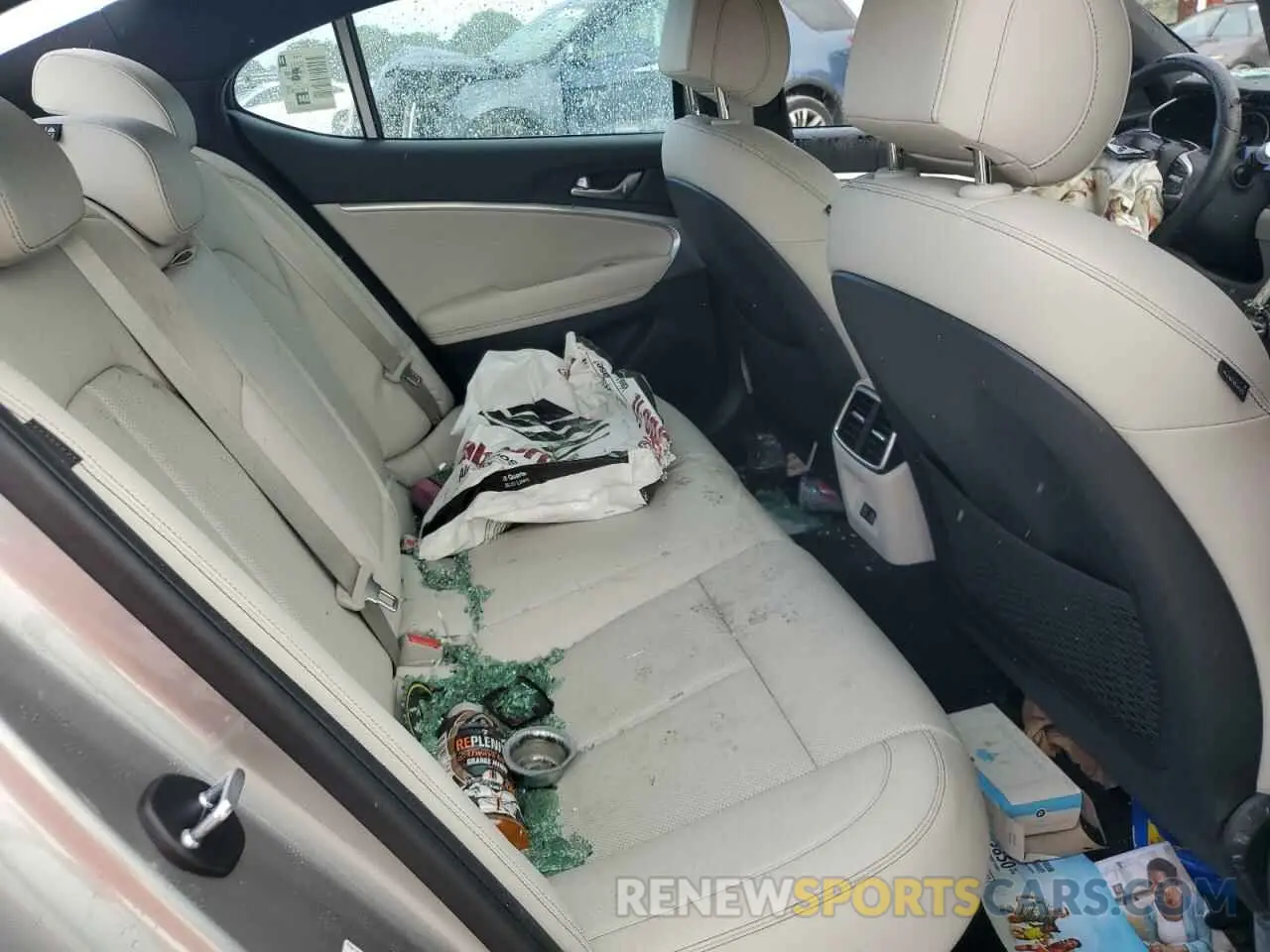 10 Photograph of a damaged car KMTG34SC3SU144398 GENESIS G70 BASE 2025