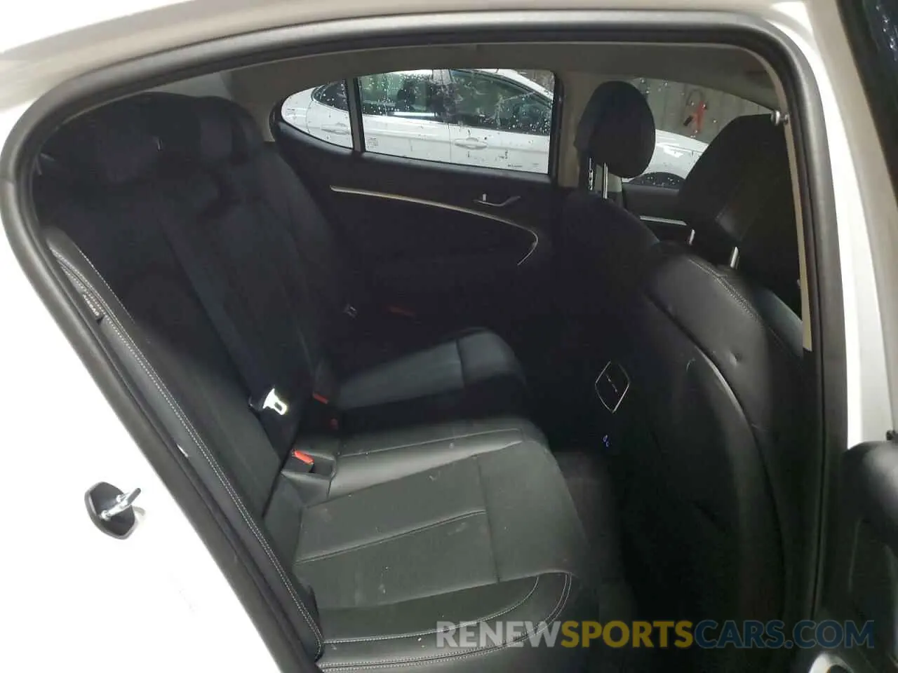 10 Photograph of a damaged car KMTG34SC7SU153816 GENESIS G70 BASE 2025