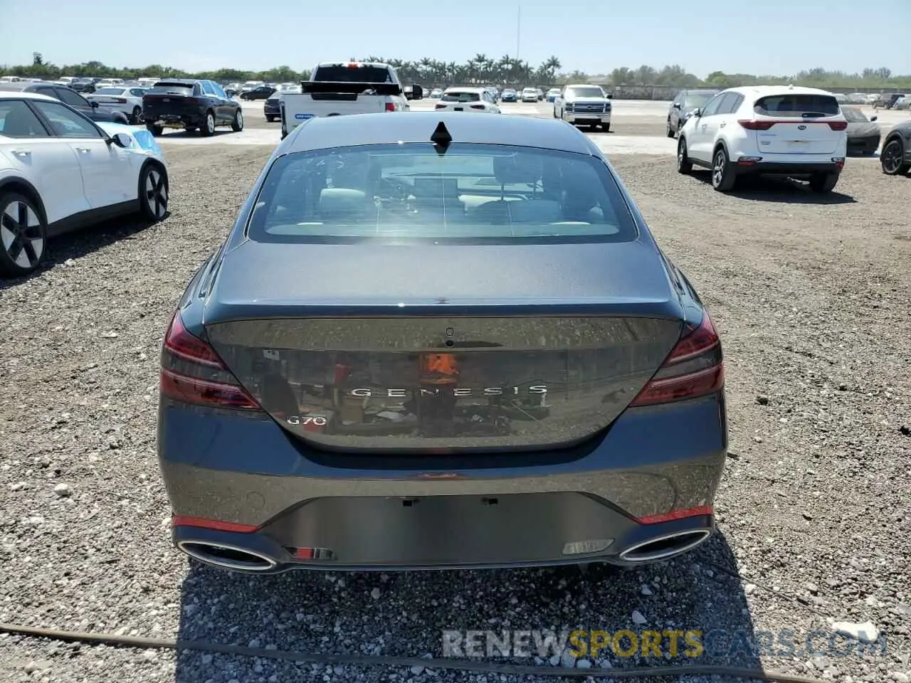 6 Photograph of a damaged car KMTG34SC8SU155736 GENESIS G70 BASE 2025