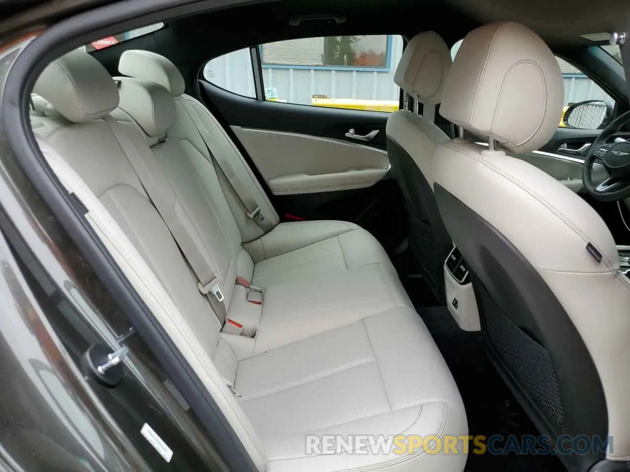10 Photograph of a damaged car KMTG34SC9SU153624 GENESIS G70 BASE 2025
