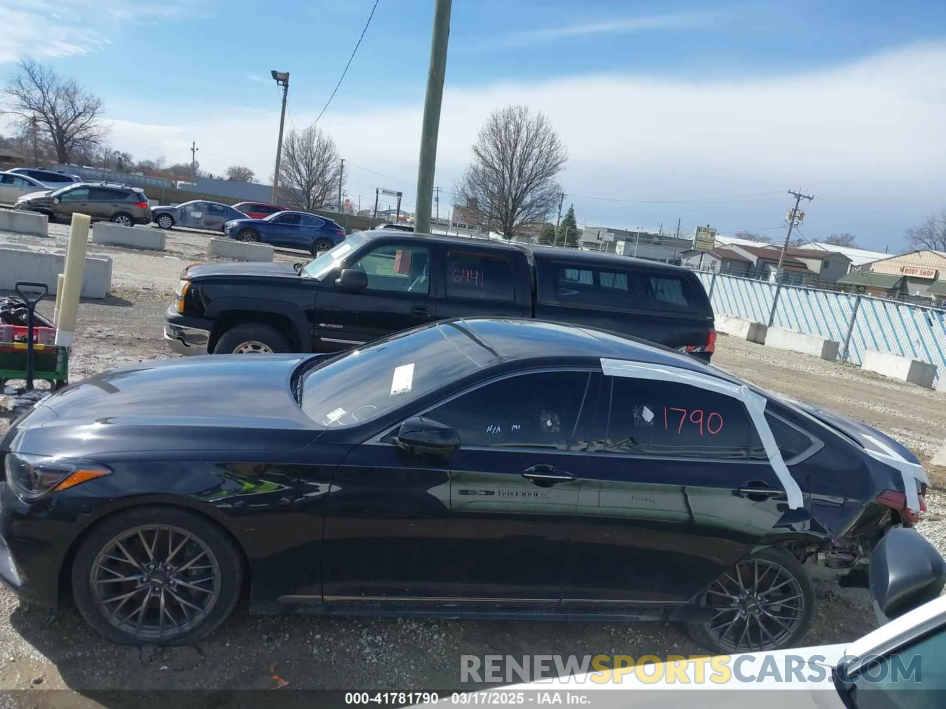 14 Photograph of a damaged car KMHGN4JBXKU296515 GENESIS G80 2019
