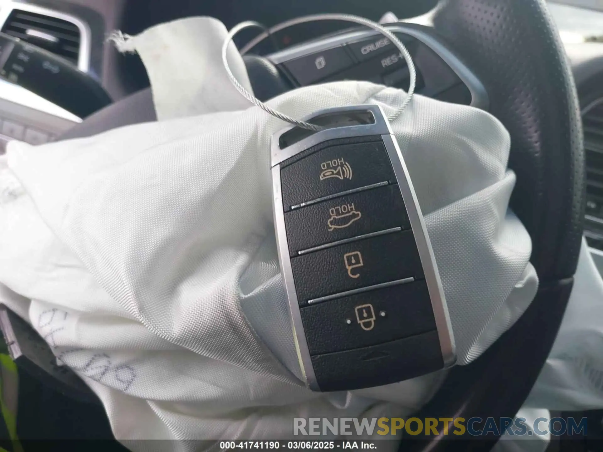 11 Photograph of a damaged car KMHGN4JE0KU292418 GENESIS G80 2019