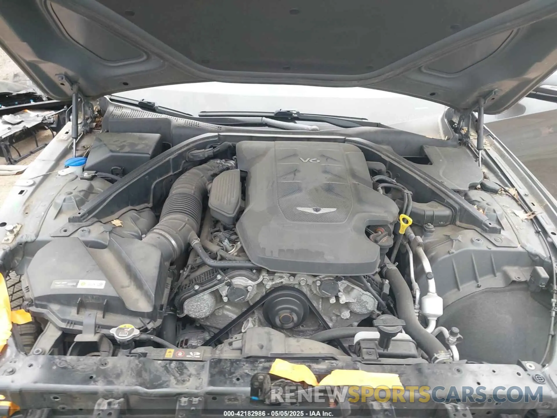 10 Photograph of a damaged car KMHGN4JE1KU287647 GENESIS G80 2019