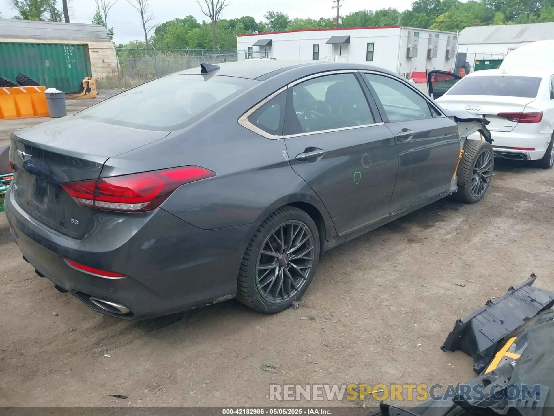 4 Photograph of a damaged car KMHGN4JE1KU287647 GENESIS G80 2019
