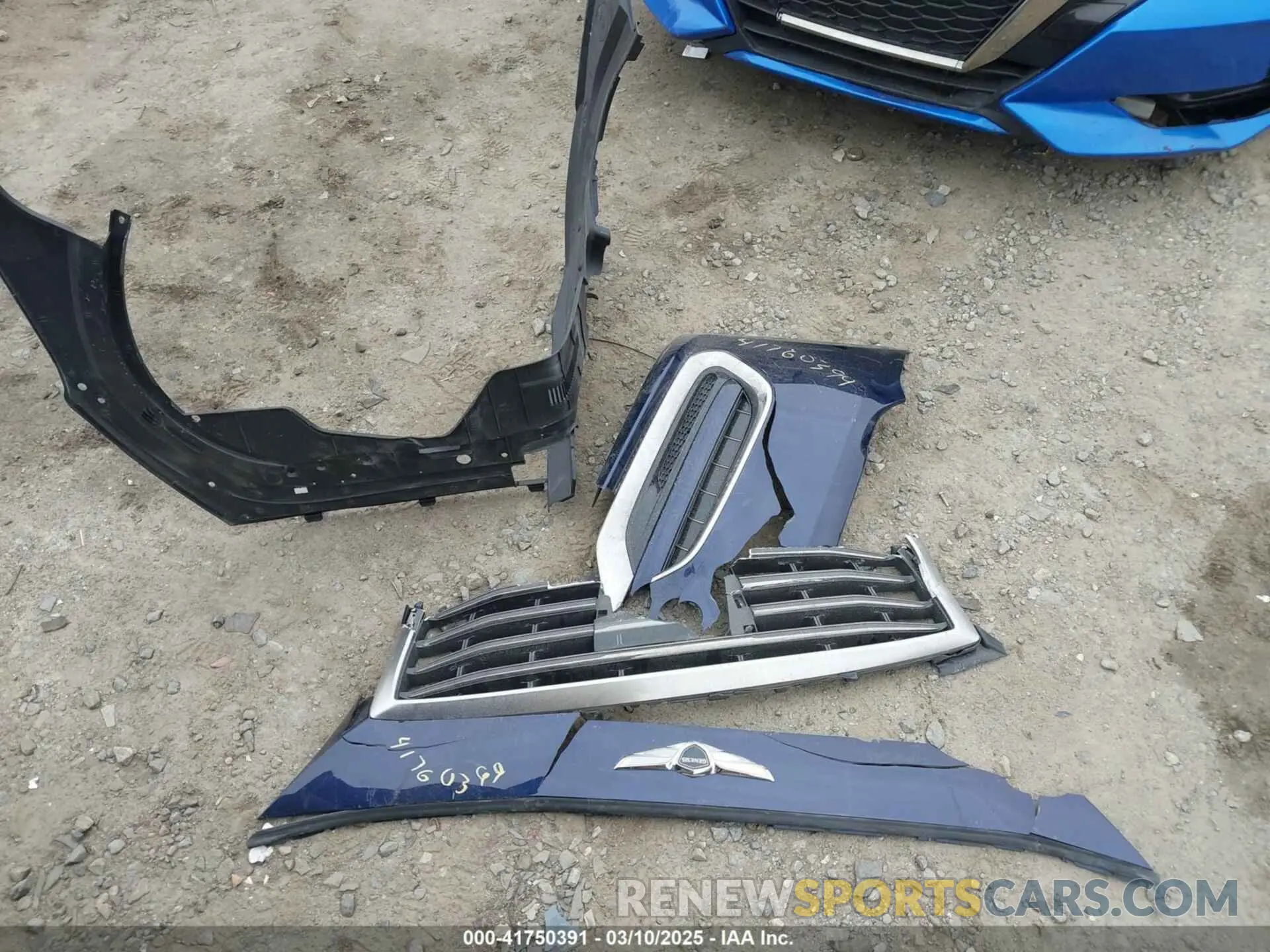 12 Photograph of a damaged car KMHGN4JE2KU299404 GENESIS G80 2019