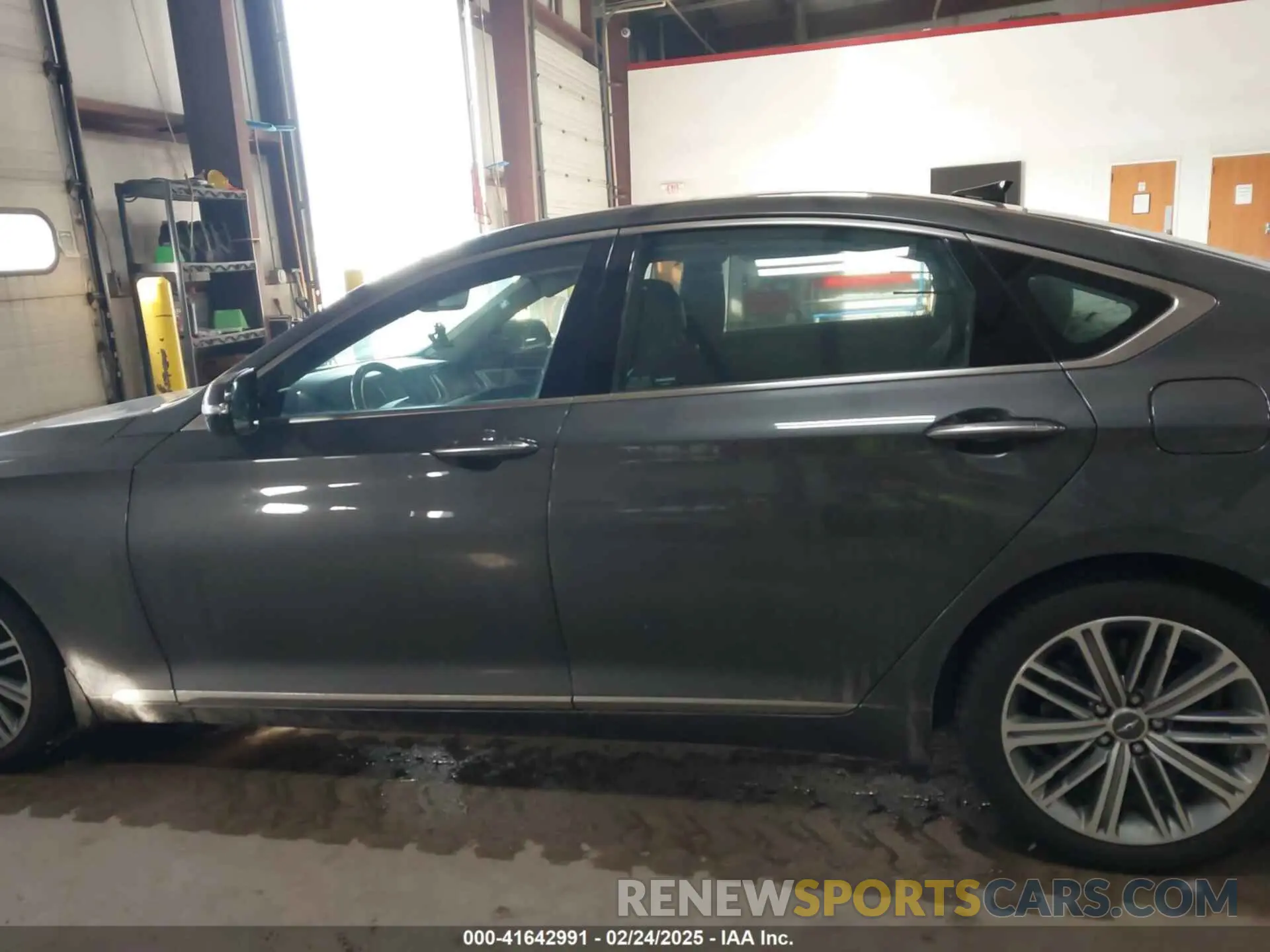 14 Photograph of a damaged car KMHGN4JE4KU299355 GENESIS G80 2019