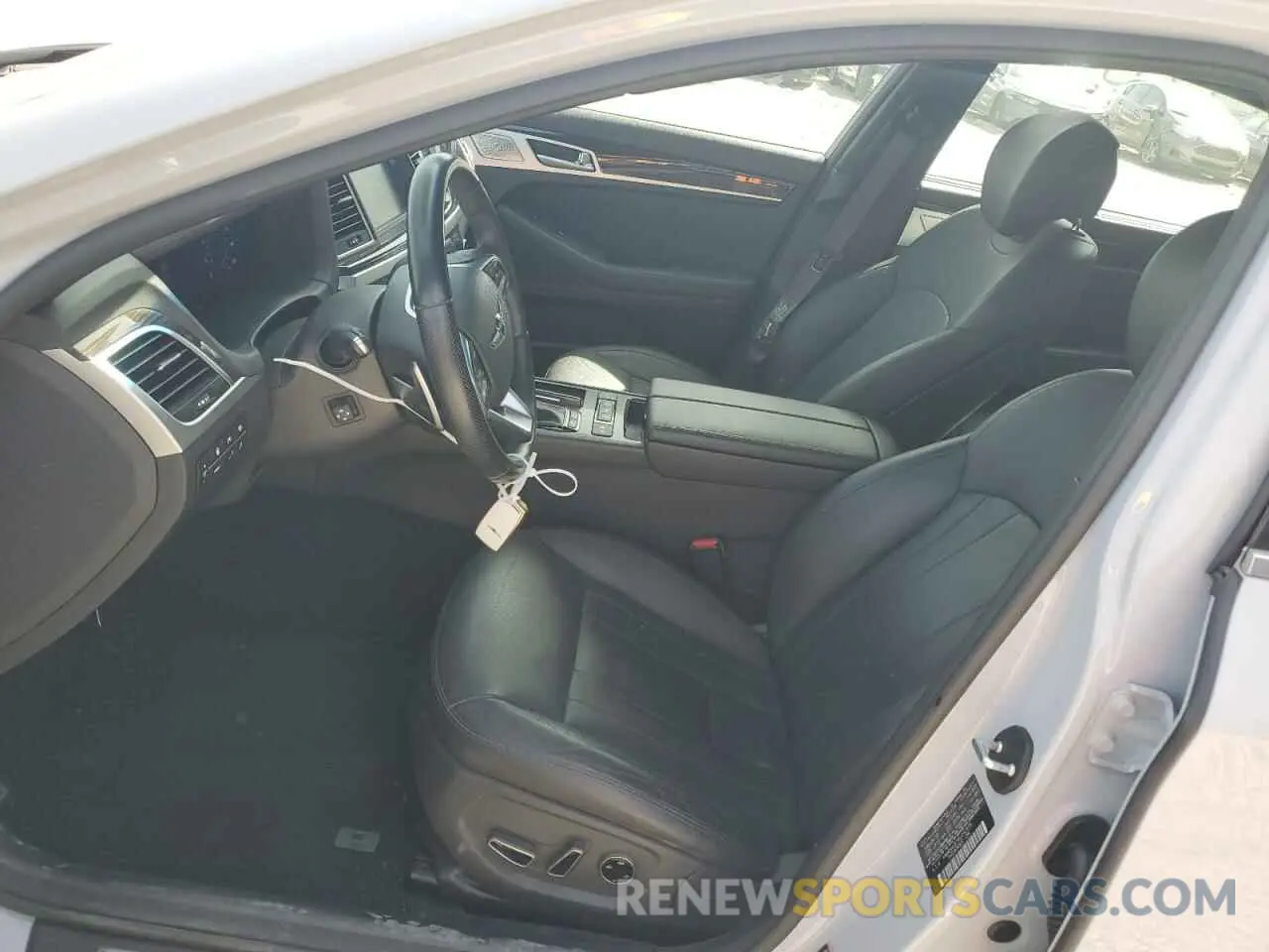 7 Photograph of a damaged car KMHGN4JE5KU290938 GENESIS G80 2019