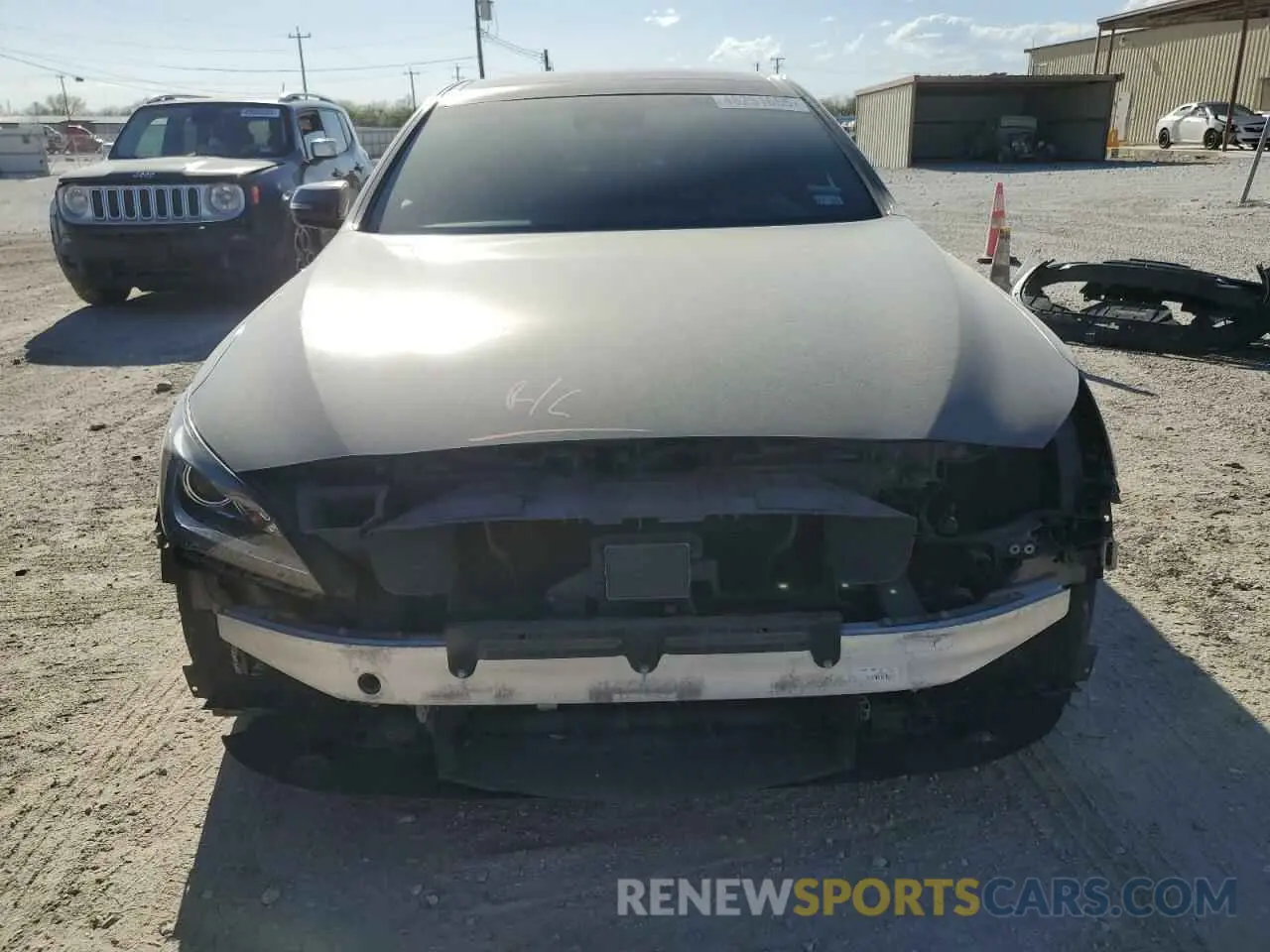 5 Photograph of a damaged car KMHGN4JE9KU299822 GENESIS G80 2019