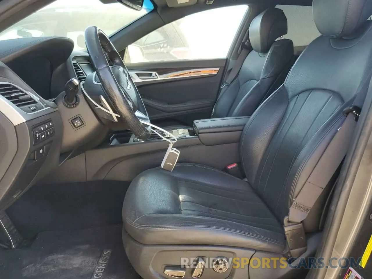 7 Photograph of a damaged car KMHGN4JE9KU299822 GENESIS G80 2019