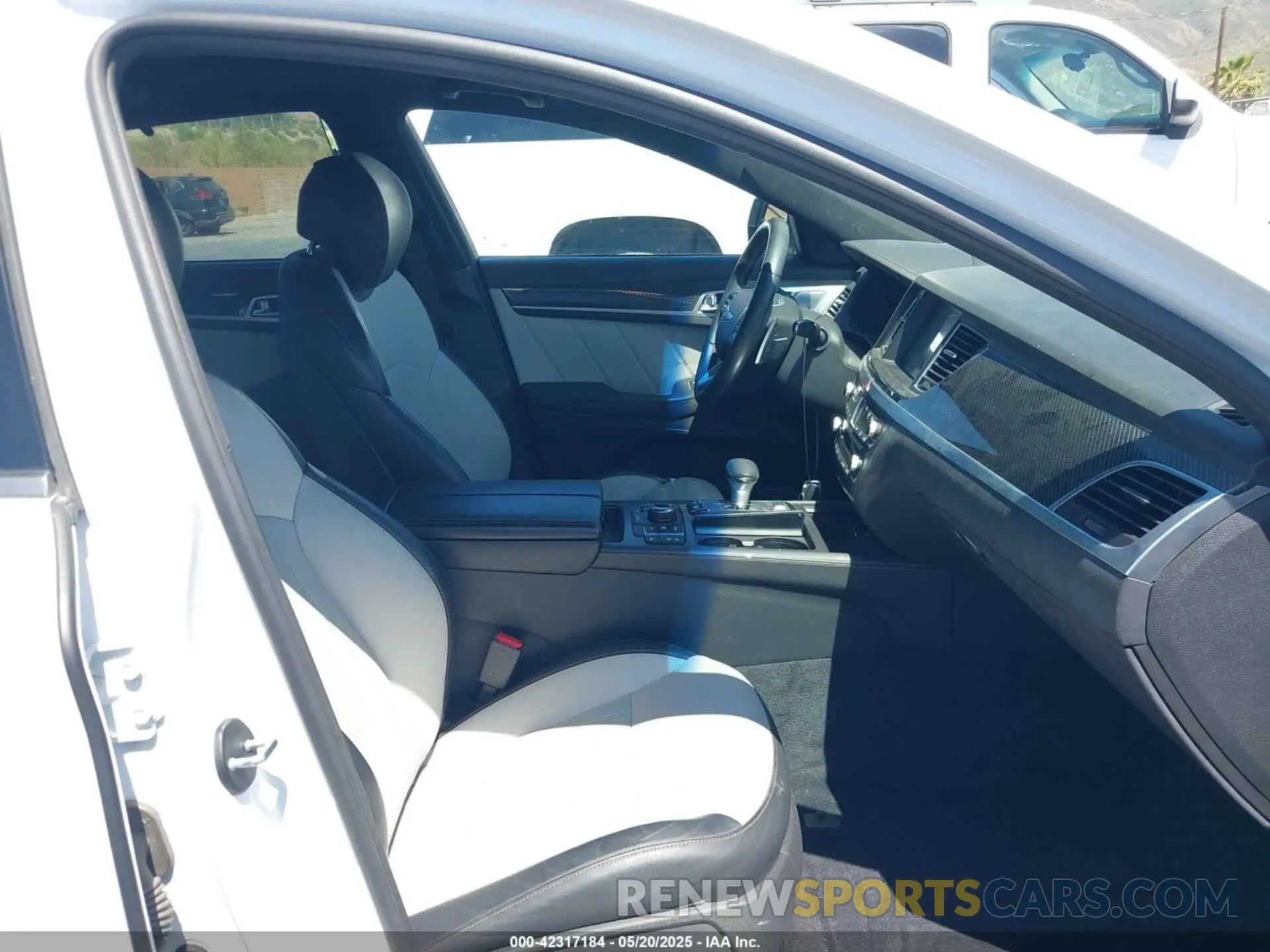 5 Photograph of a damaged car KMTFN4JB5KU326120 GENESIS G80 2019