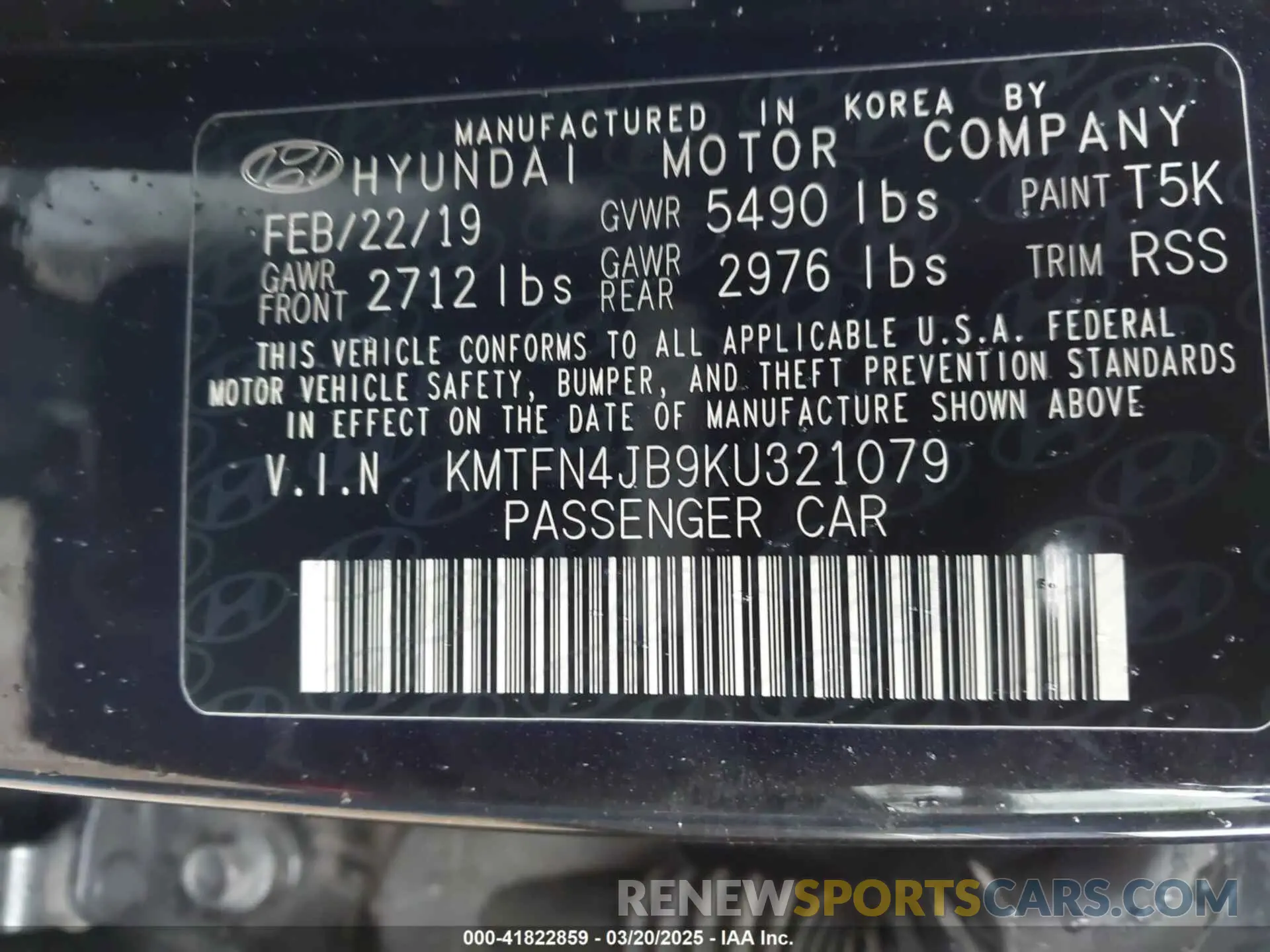 9 Photograph of a damaged car KMTFN4JB9KU321079 GENESIS G80 2019