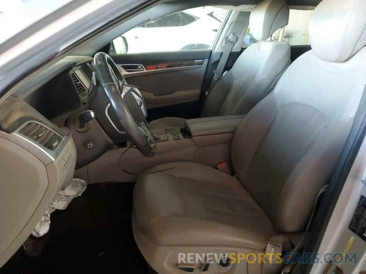 7 Photograph of a damaged car KMTFN4JE3KU309522 GENESIS G80 2019
