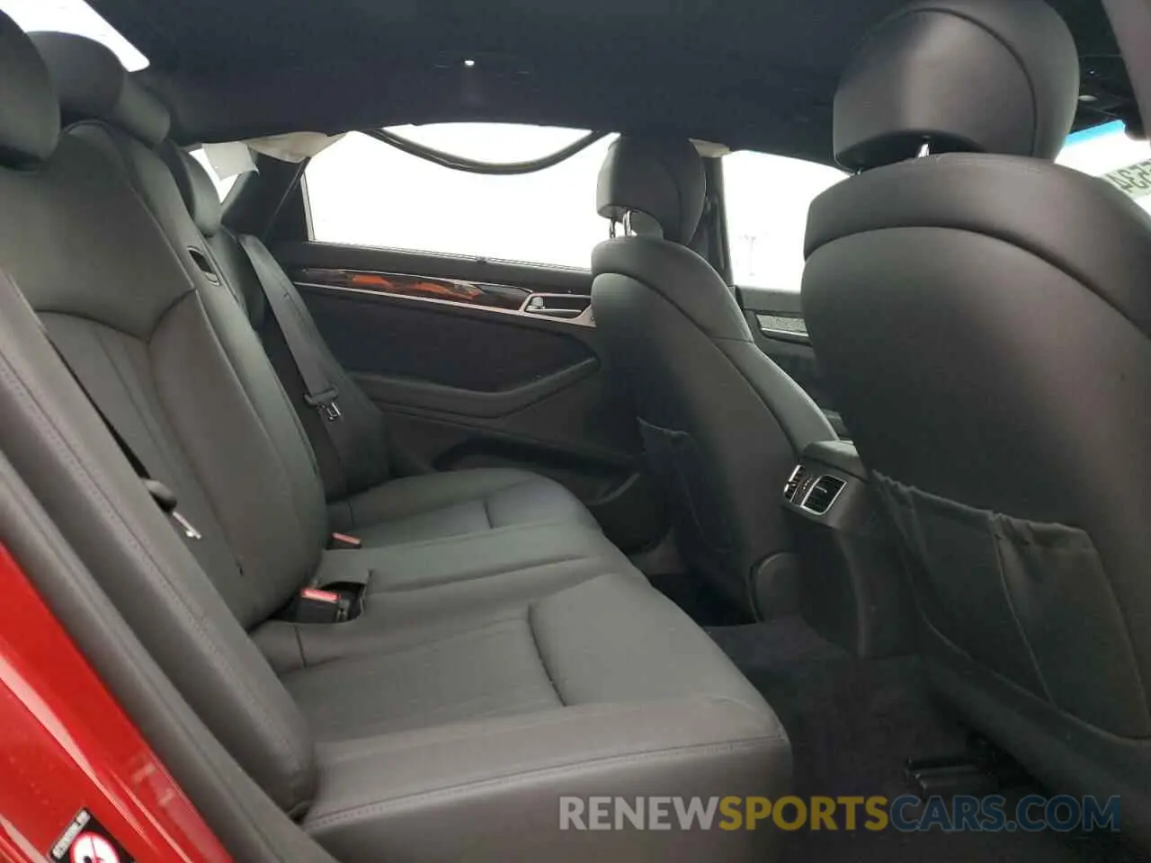 10 Photograph of a damaged car KMTFN4JE4LU328954 GENESIS G80 2020