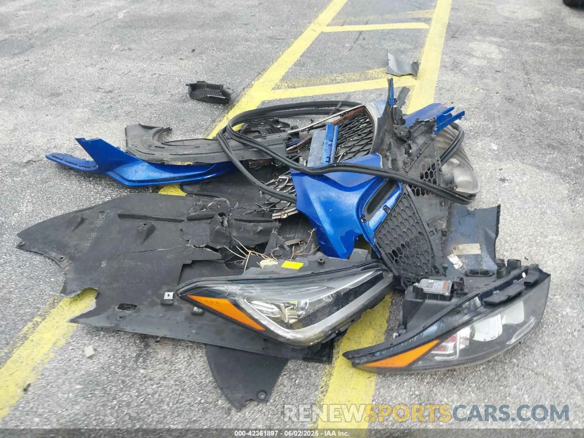 11 Photograph of a damaged car KMTFN4JE7LU328768 GENESIS G80 2020