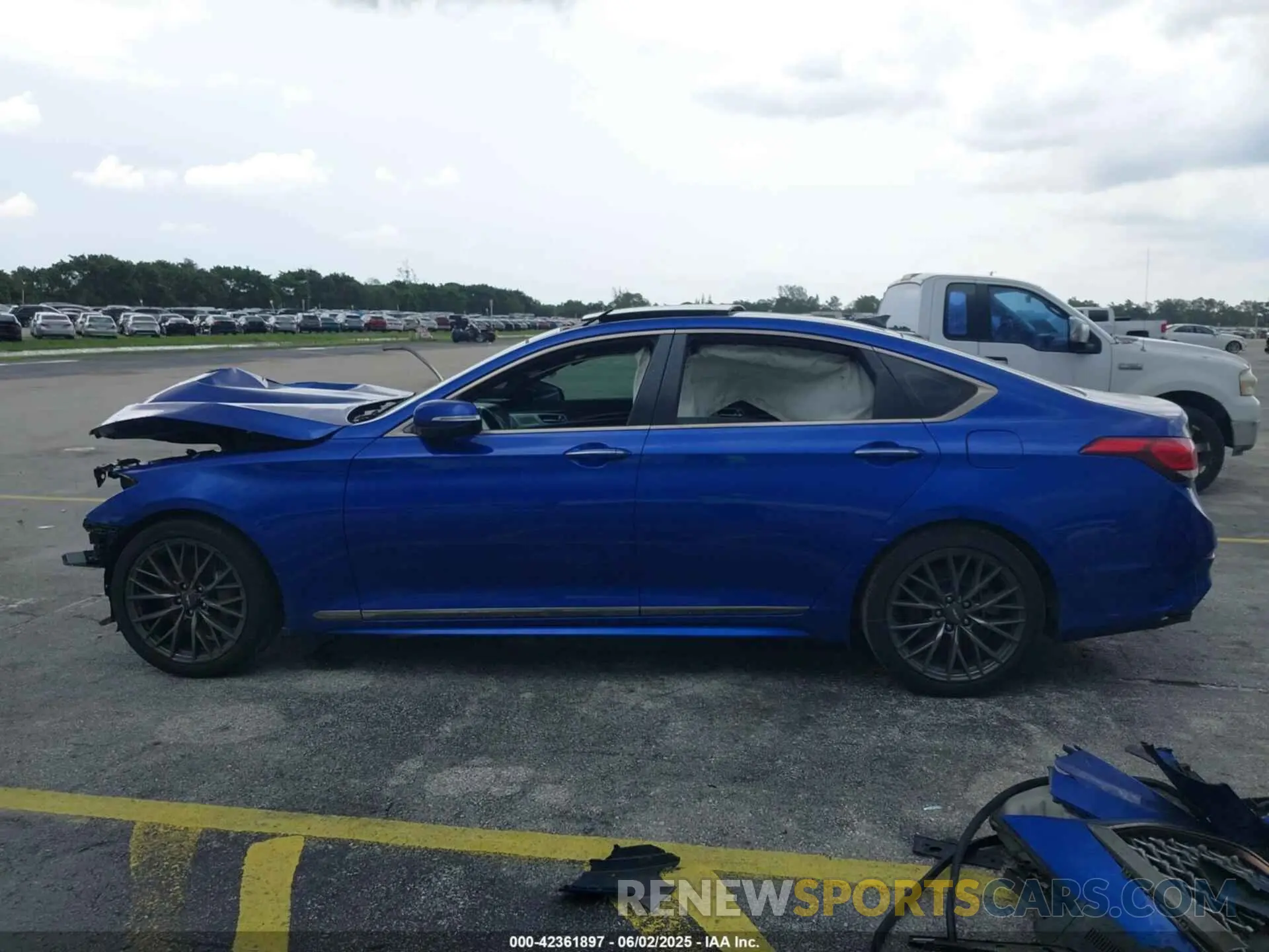 14 Photograph of a damaged car KMTFN4JE7LU328768 GENESIS G80 2020