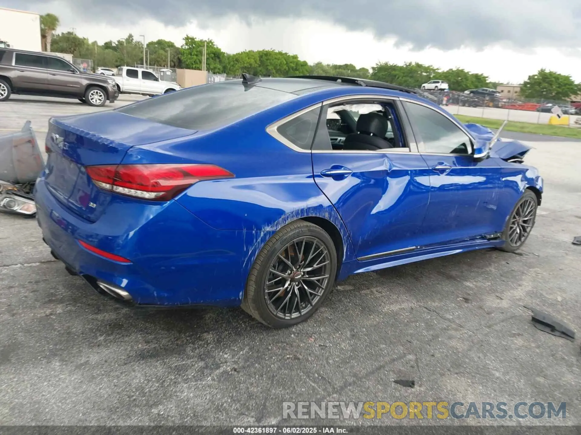 4 Photograph of a damaged car KMTFN4JE7LU328768 GENESIS G80 2020