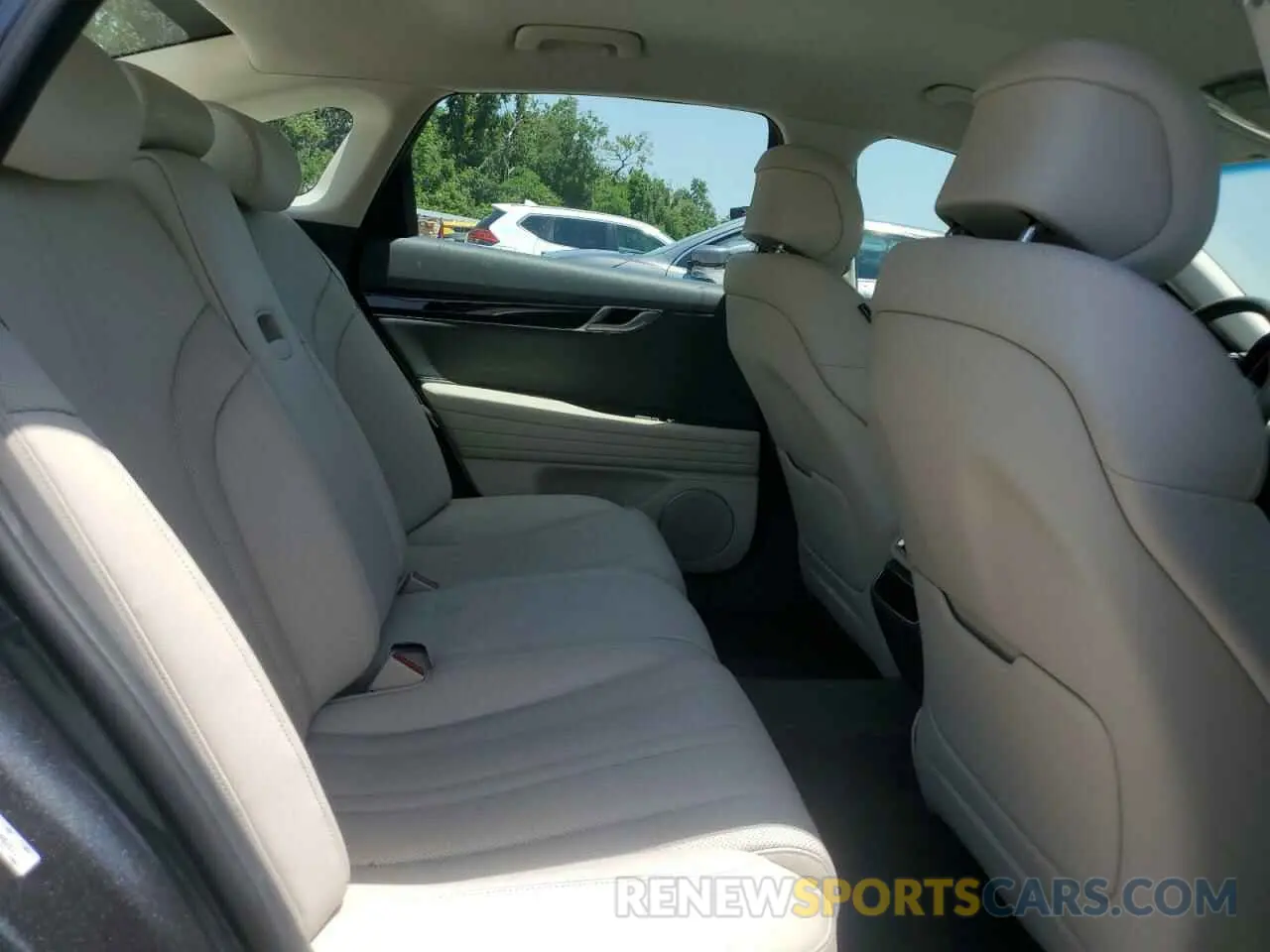 10 Photograph of a damaged car KMTGB4SC5MU082511 GENESIS G80 2021