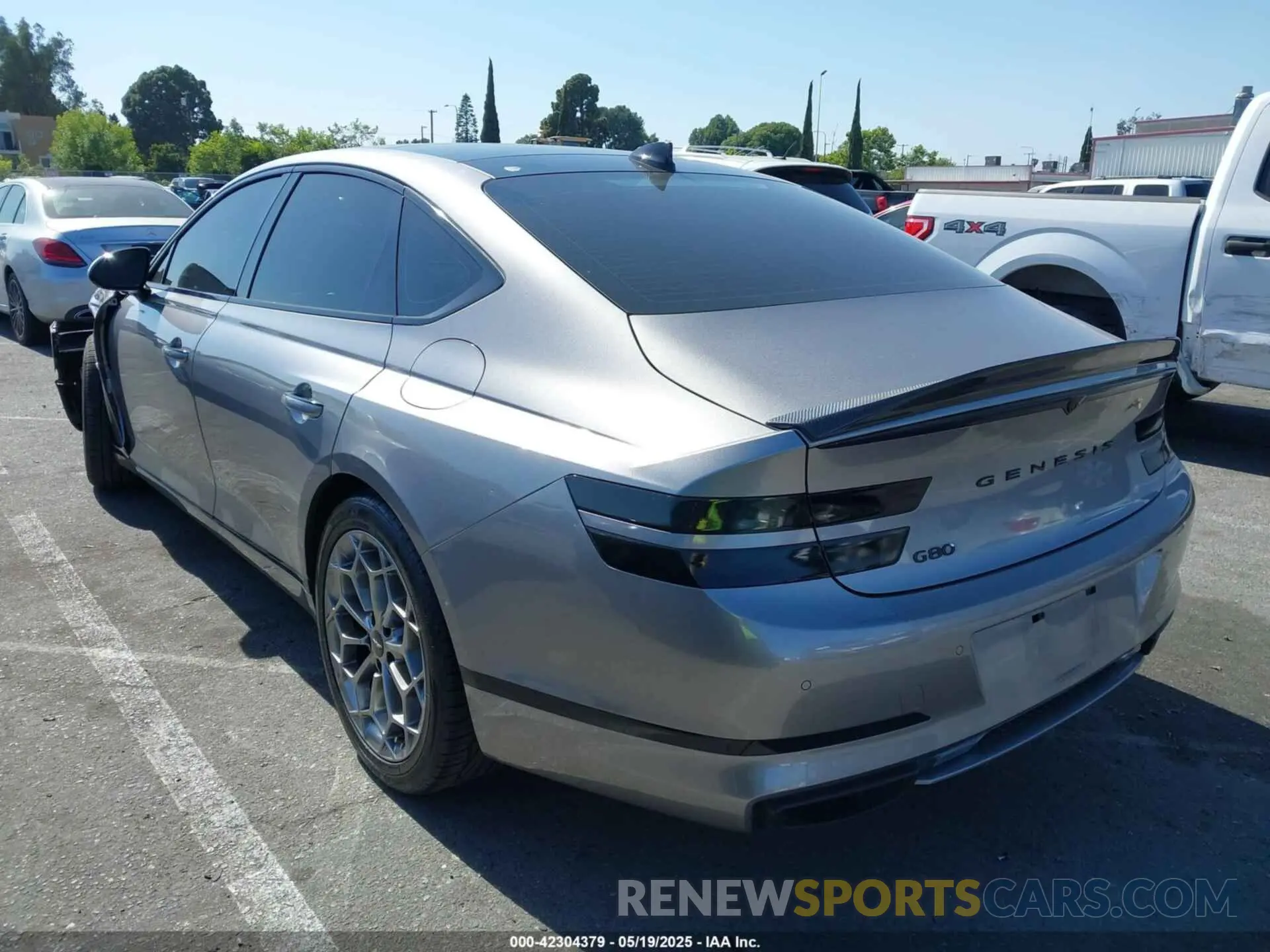 3 Photograph of a damaged car KMTGB4SC7MU046660 GENESIS G80 2021