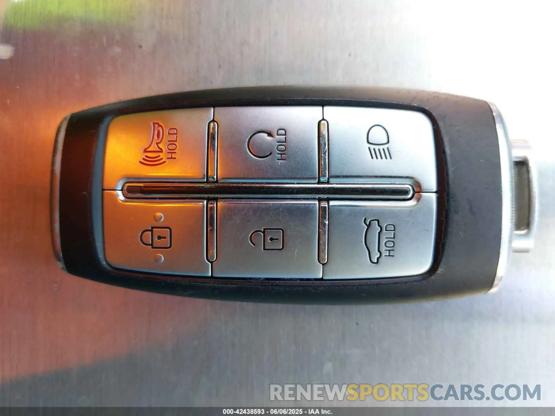 11 Photograph of a damaged car KMTGB4SC7MU073552 GENESIS G80 2021