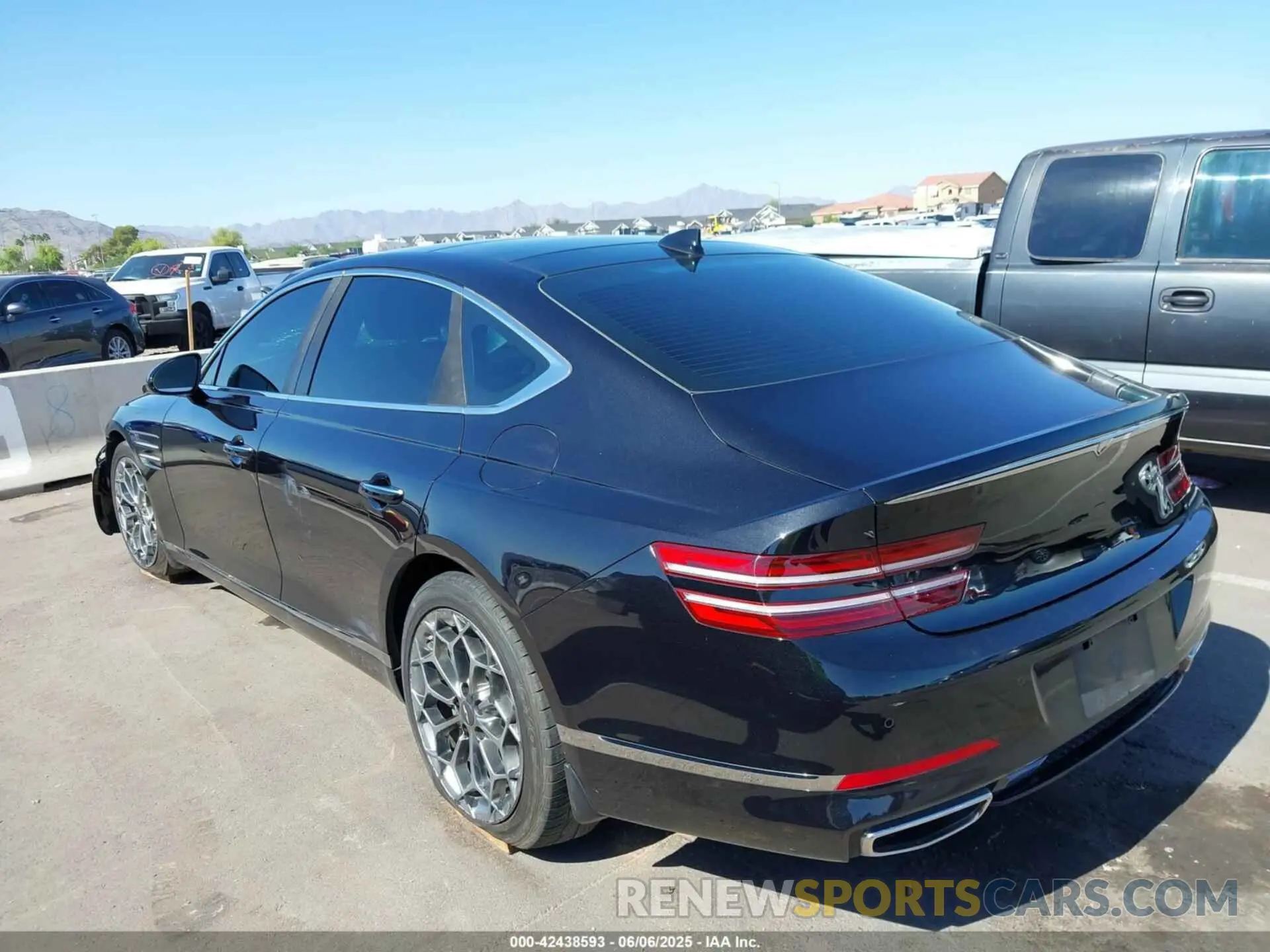 3 Photograph of a damaged car KMTGB4SC7MU073552 GENESIS G80 2021