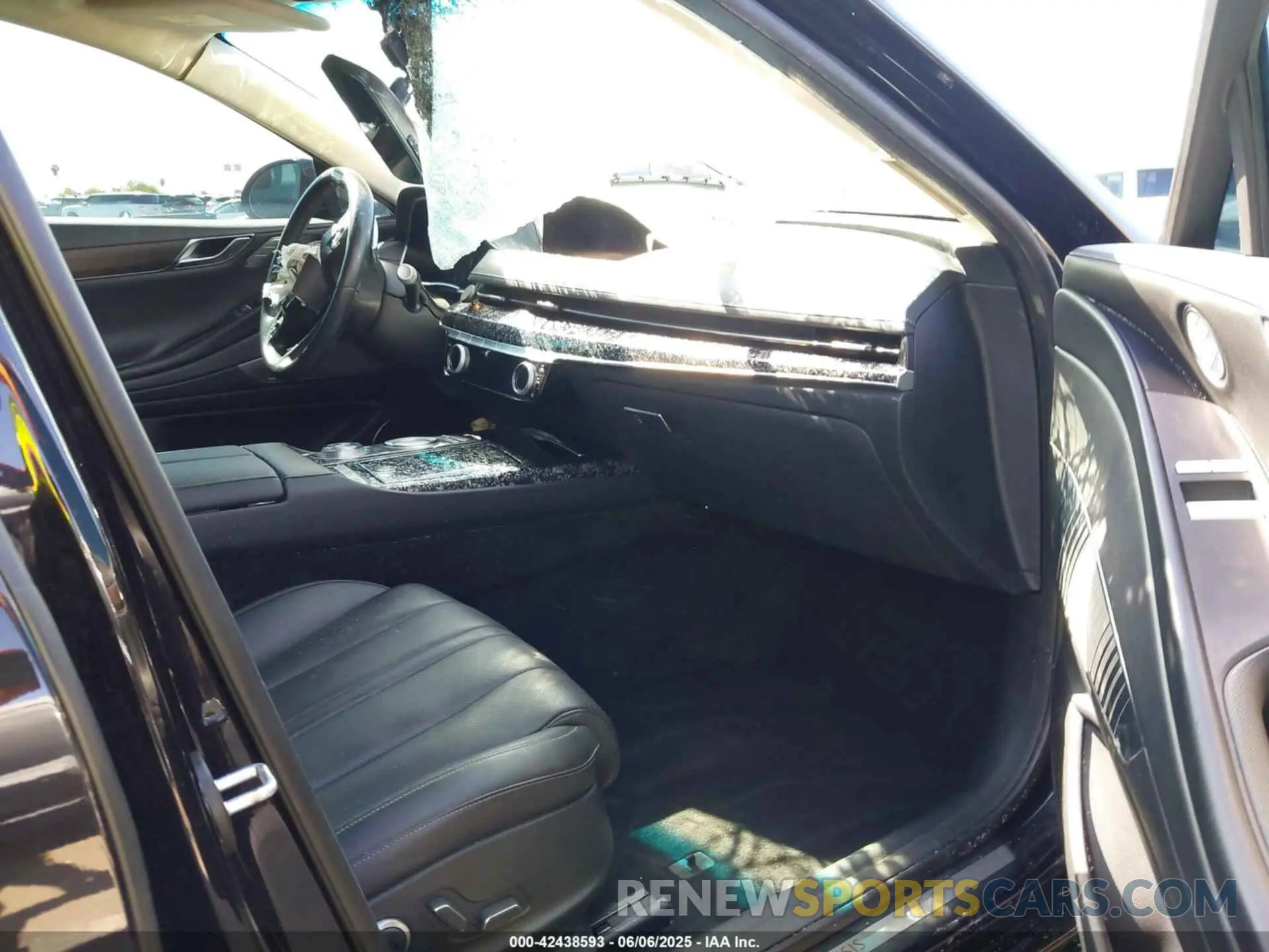 5 Photograph of a damaged car KMTGB4SC7MU073552 GENESIS G80 2021