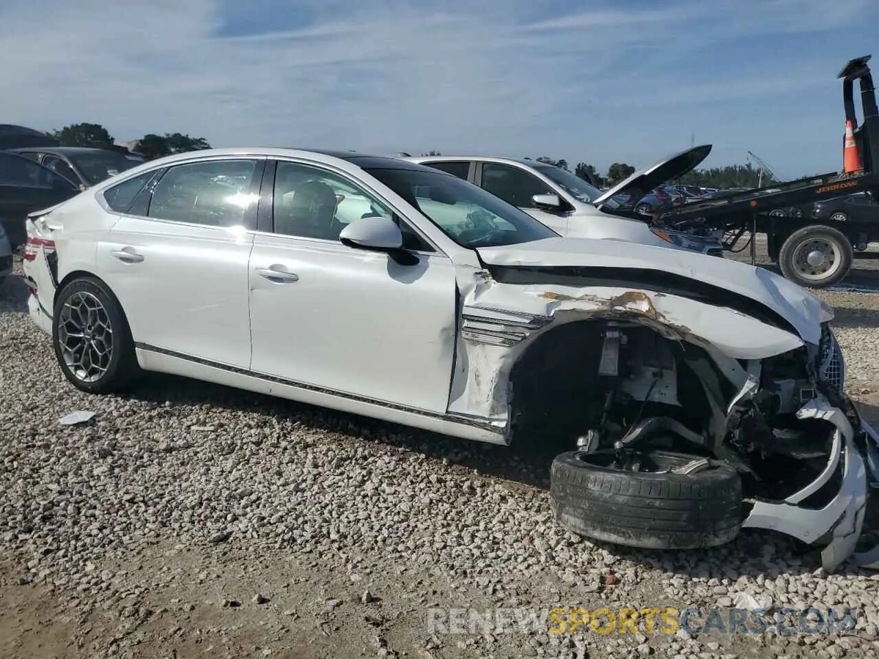 4 Photograph of a damaged car KMTGB4SC8MU044111 GENESIS G80 2021