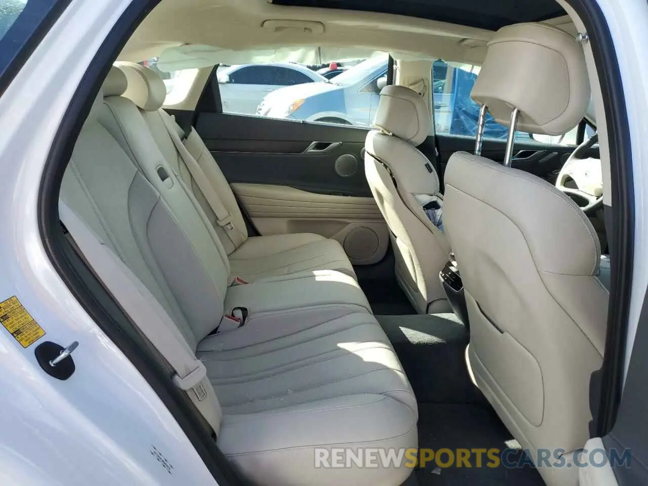 10 Photograph of a damaged car KMTGB4SC3NU092276 GENESIS G80 2022