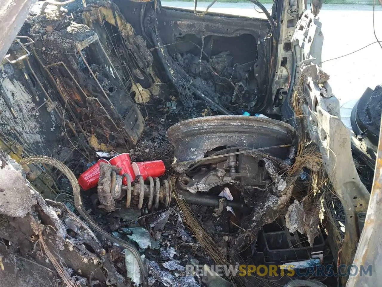 10 Photograph of a damaged car KMTGB4SC5NU130025 GENESIS G80 2022