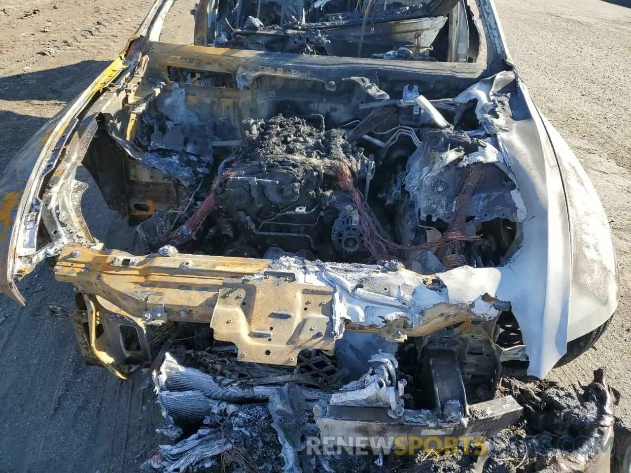 11 Photograph of a damaged car KMTGB4SC5NU130025 GENESIS G80 2022