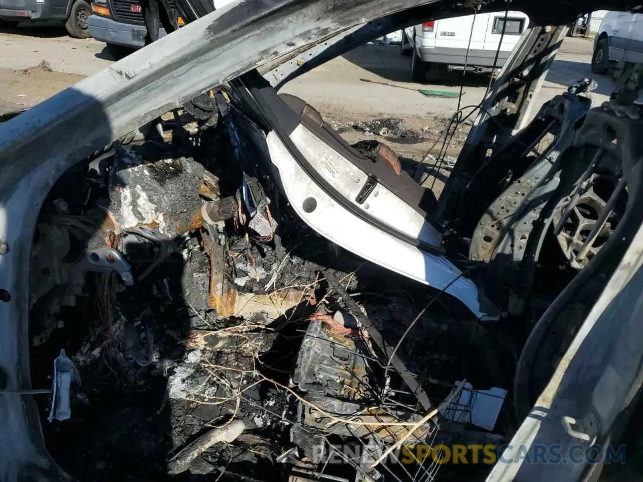 7 Photograph of a damaged car KMTGB4SC5NU130025 GENESIS G80 2022