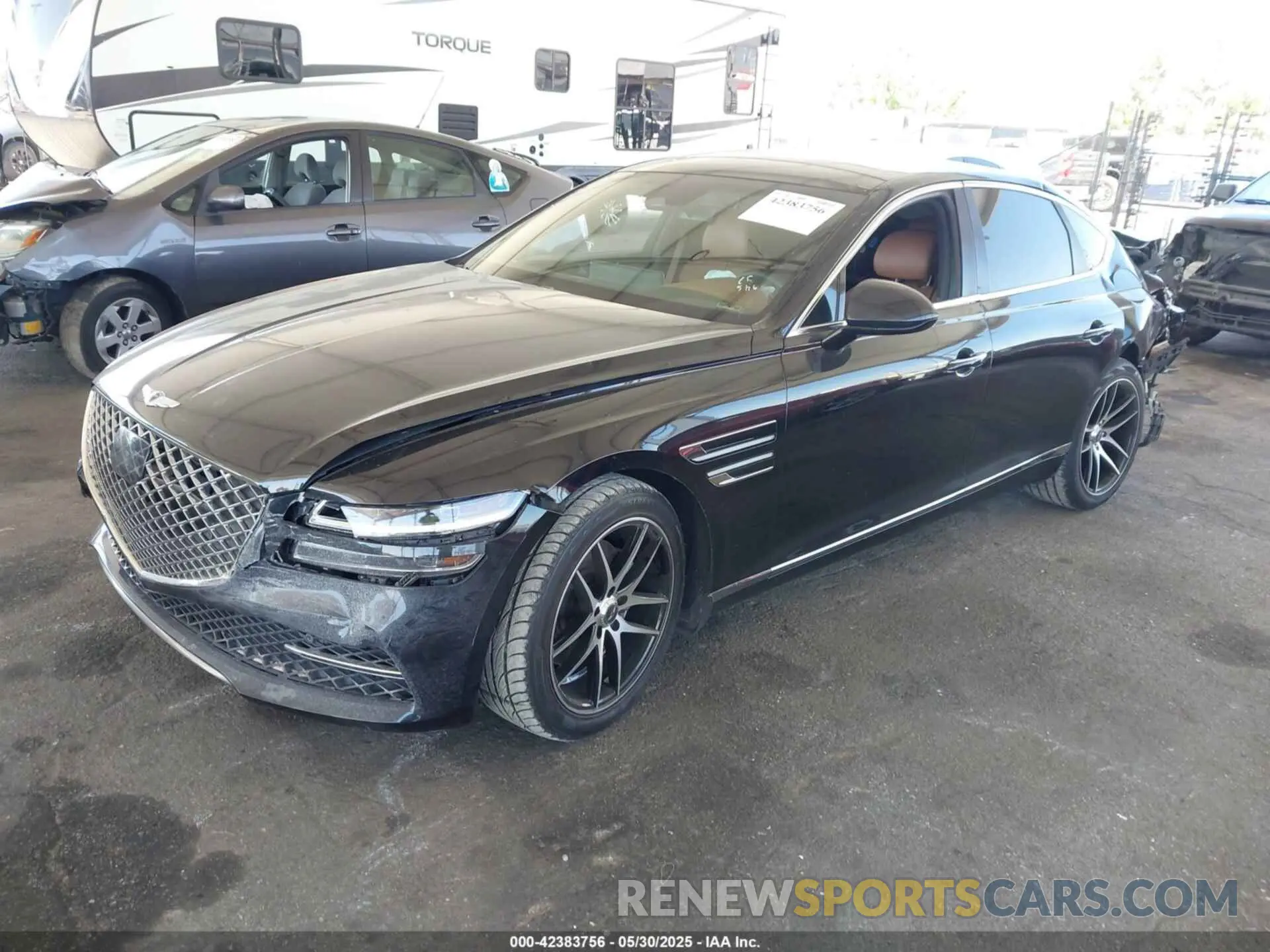 2 Photograph of a damaged car KMTGB4SC8NU112618 GENESIS G80 2022