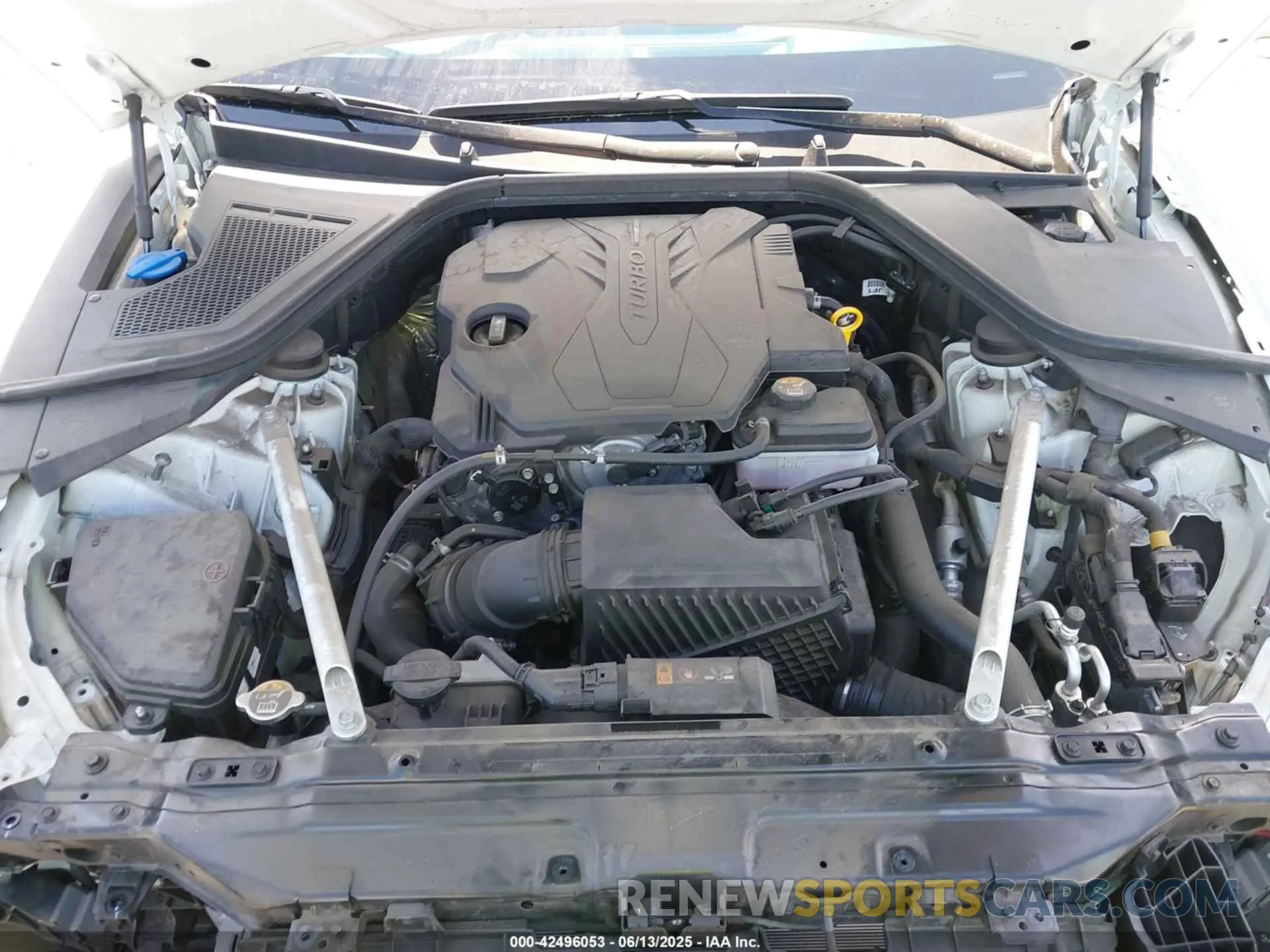 10 Photograph of a damaged car KMTGB4SC9NU137558 GENESIS G80 2022