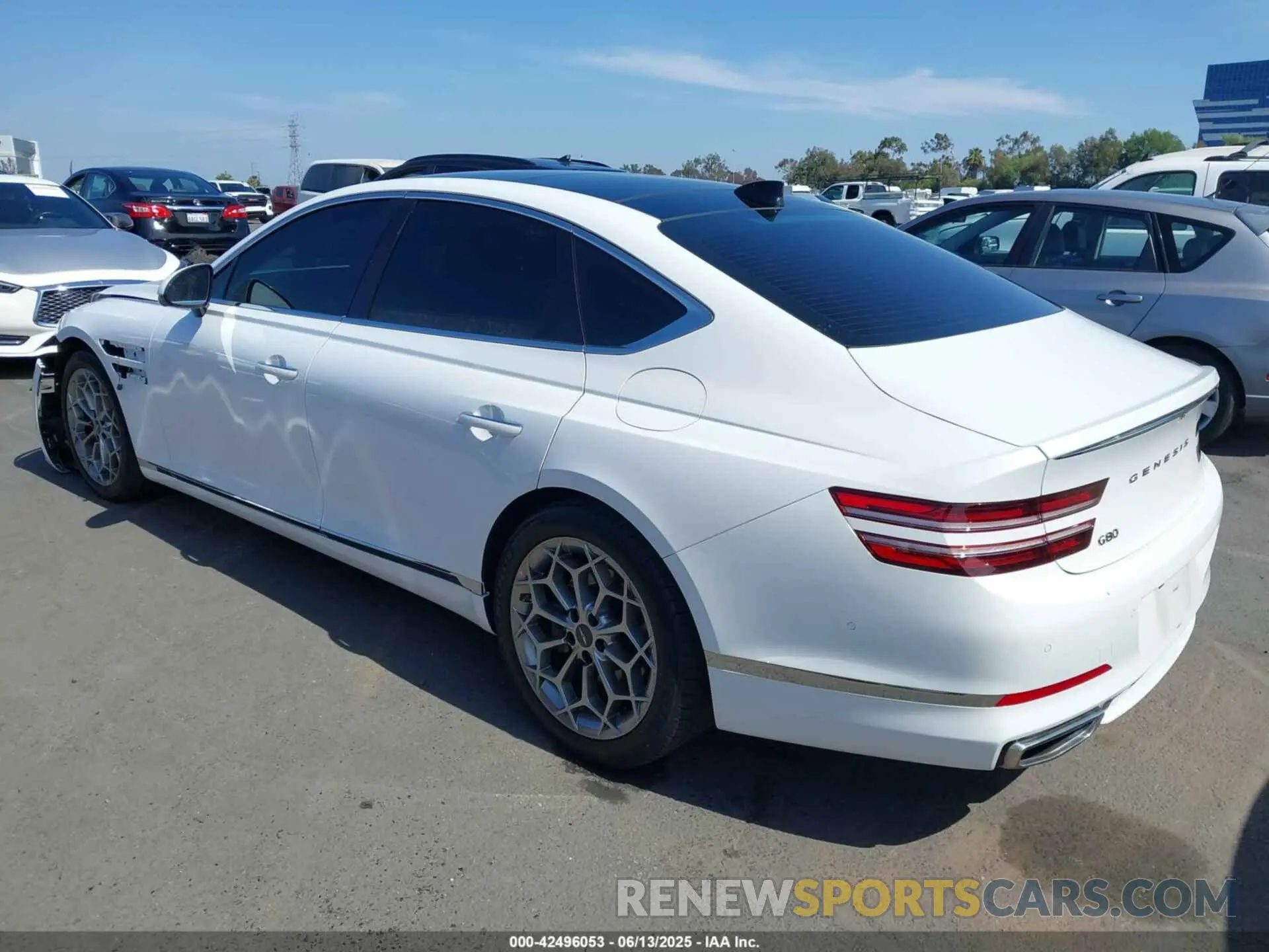 3 Photograph of a damaged car KMTGB4SC9NU137558 GENESIS G80 2022