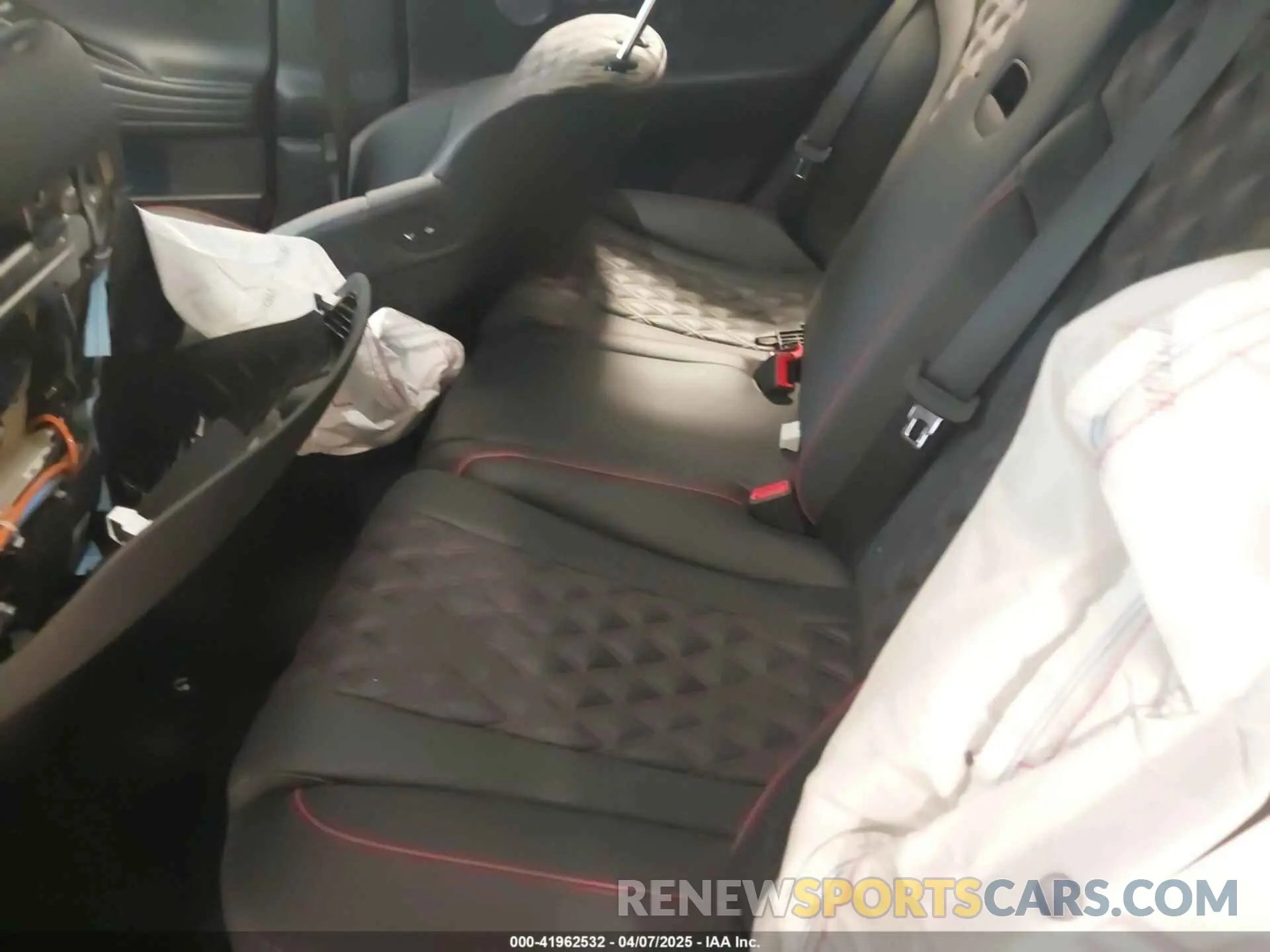 8 Photograph of a damaged car KMTGA4SCXPU156853 GENESIS G80 2023