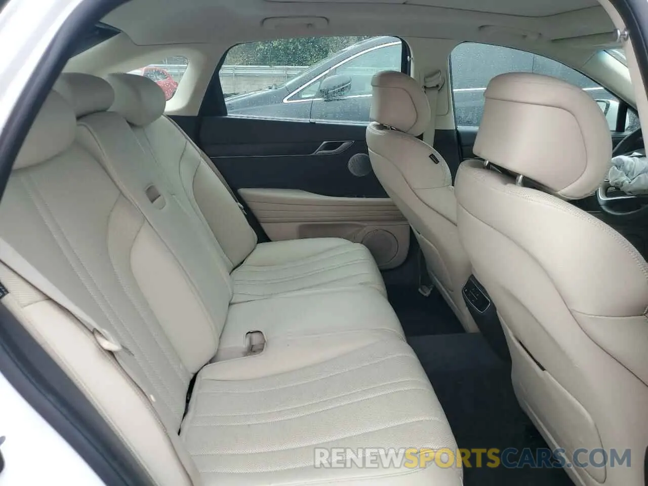 10 Photograph of a damaged car KMTGB4SC4PU180403 GENESIS G80 2023