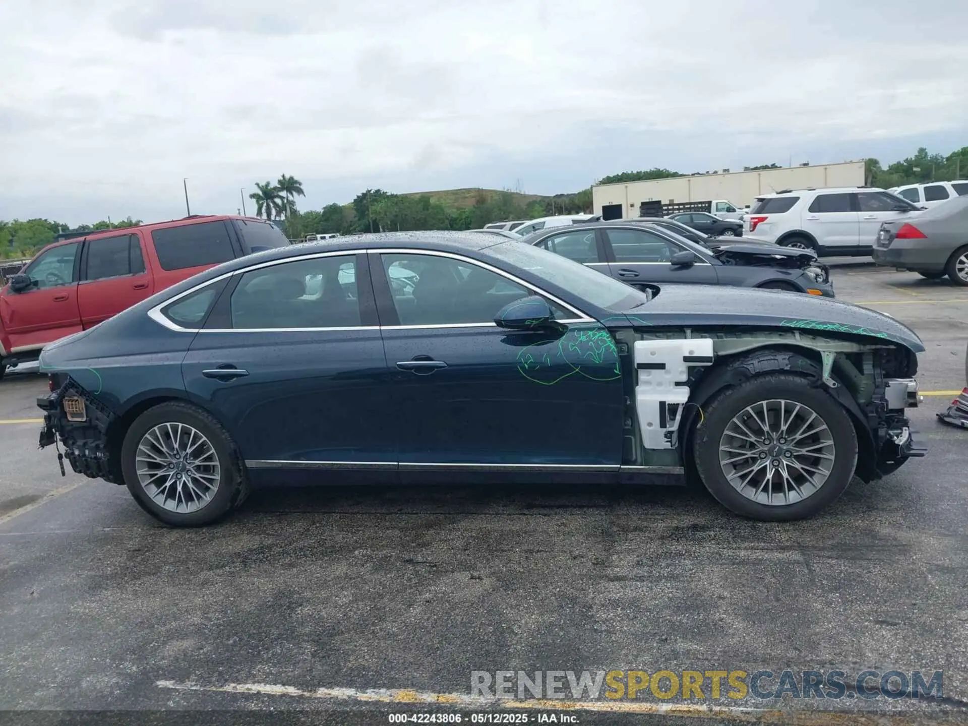 14 Photograph of a damaged car KMTGB4SC0RU239465 GENESIS G80 2024