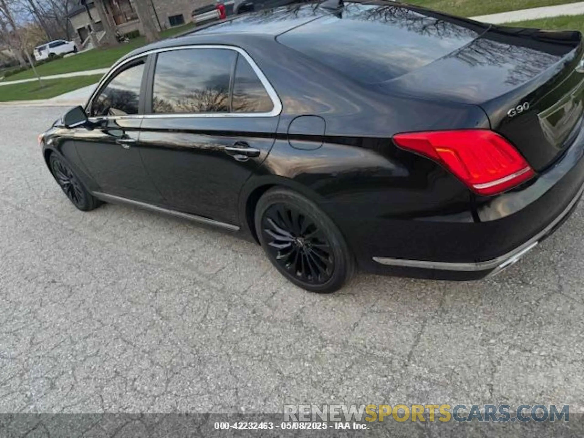 3 Photograph of a damaged car KMHG54JH9KU053279 GENESIS G90 2019