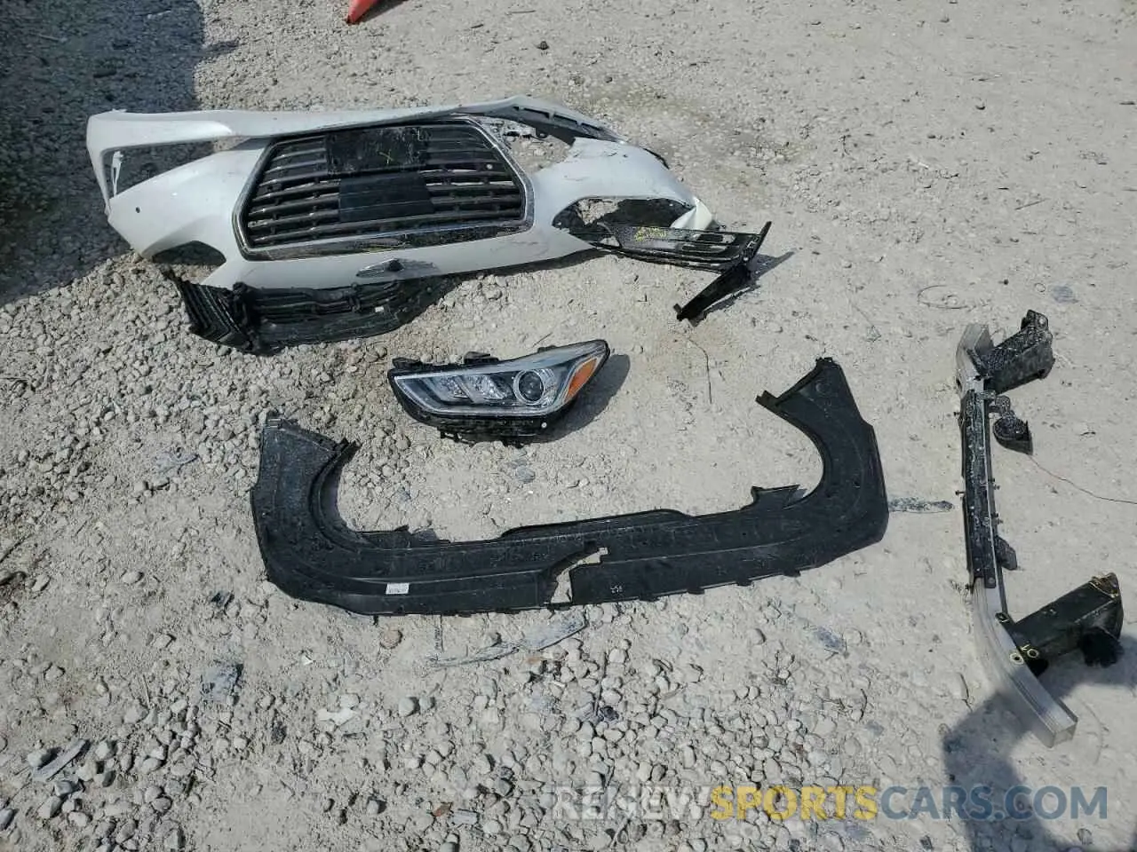 12 Photograph of a damaged car KMTF34JA6KU061768 GENESIS G90 2019