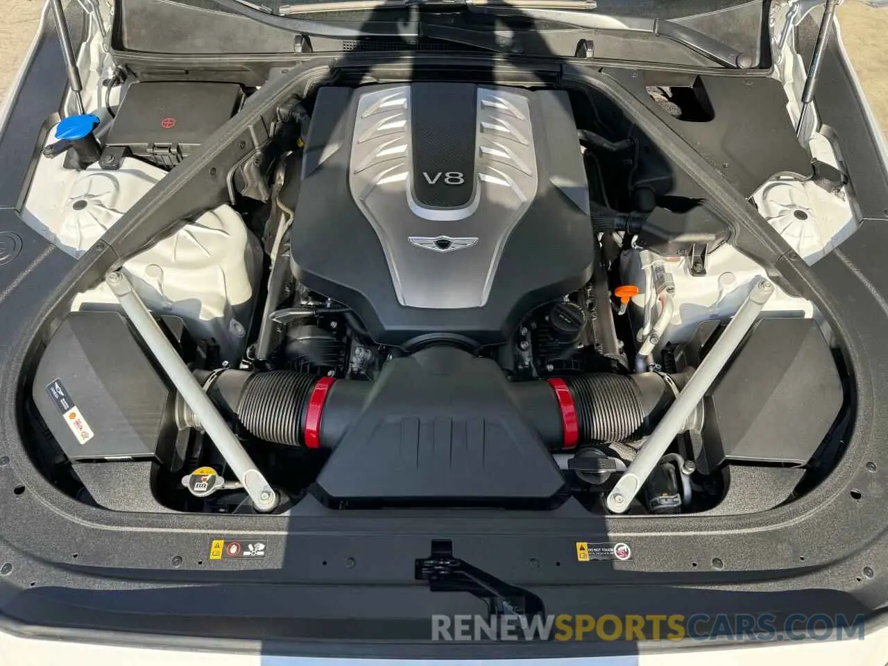 14 Photograph of a damaged car KMTF54JH1KU054539 GENESIS G90 2019