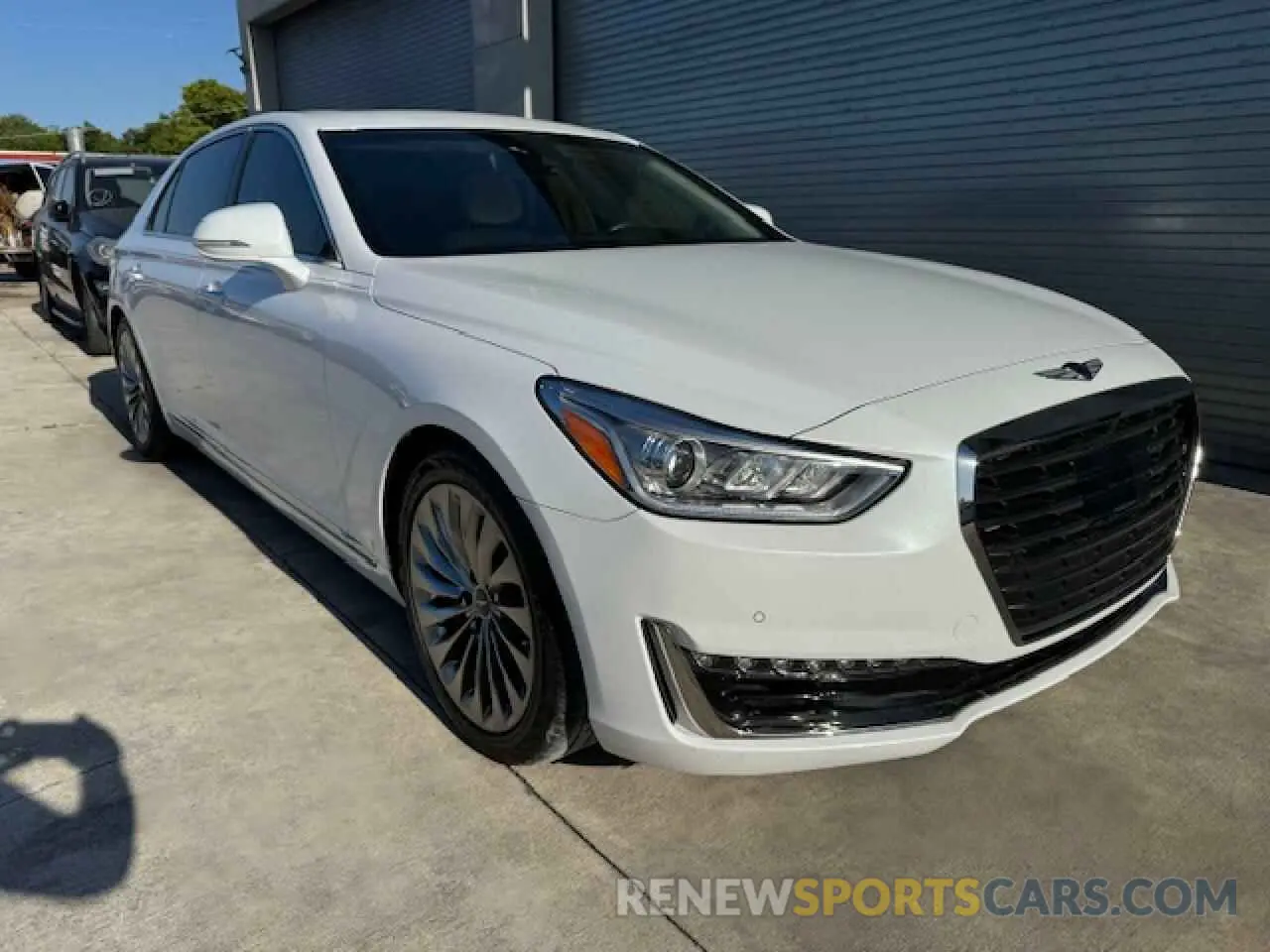 4 Photograph of a damaged car KMTF54JH1KU054539 GENESIS G90 2019