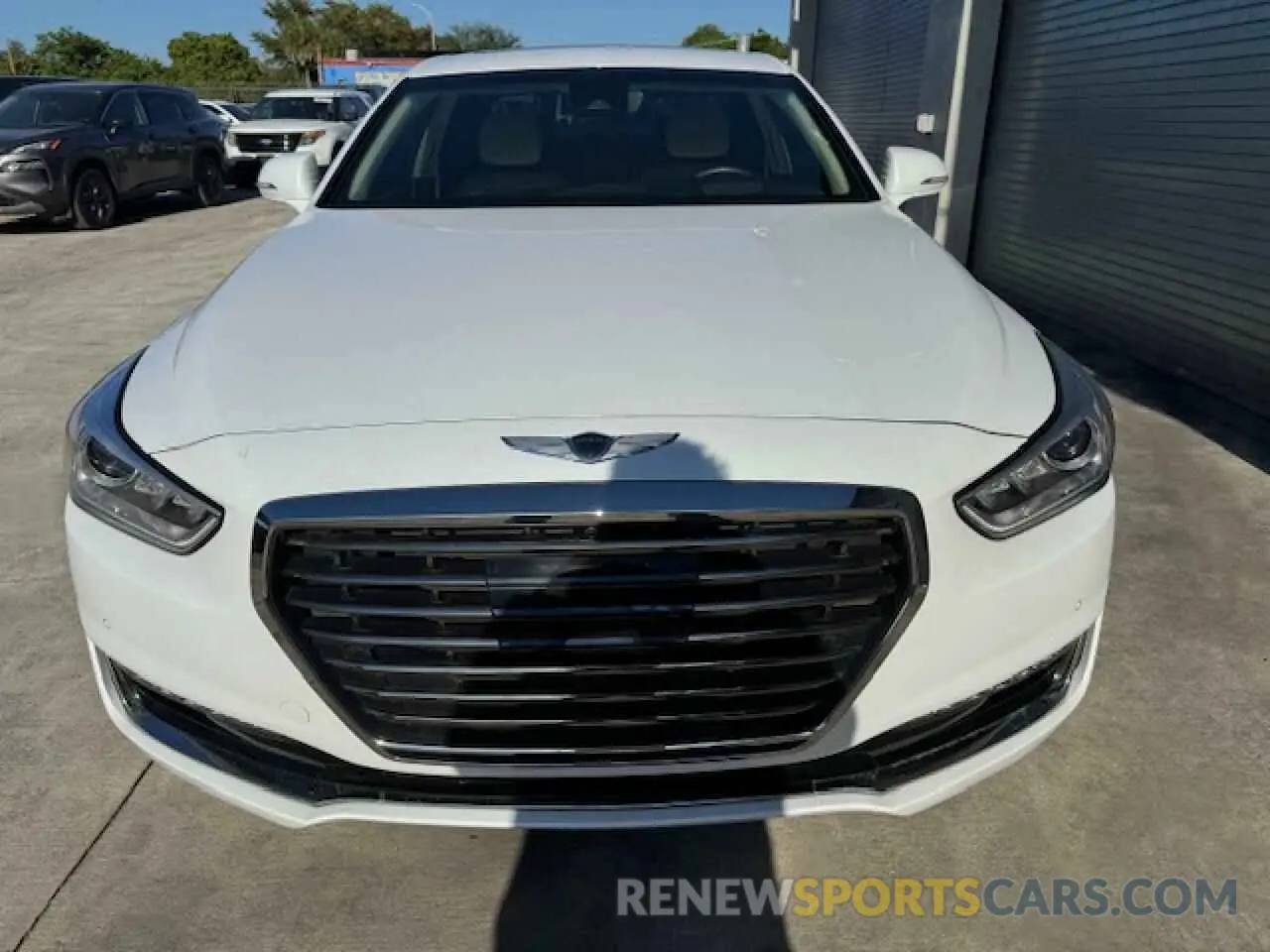 5 Photograph of a damaged car KMTF54JH1KU054539 GENESIS G90 2019