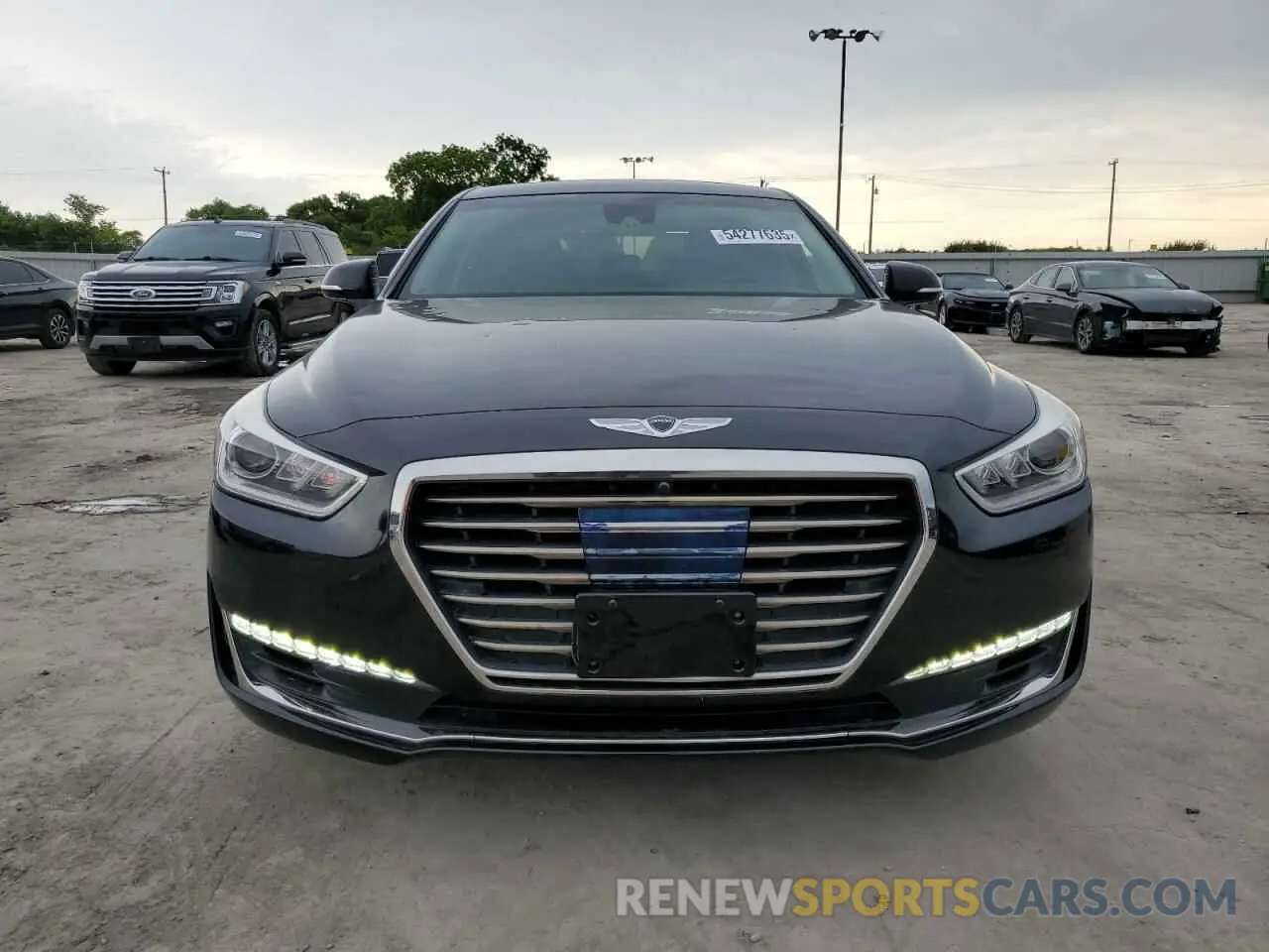 5 Photograph of a damaged car KMTF54JH3KU059175 GENESIS G90 2019