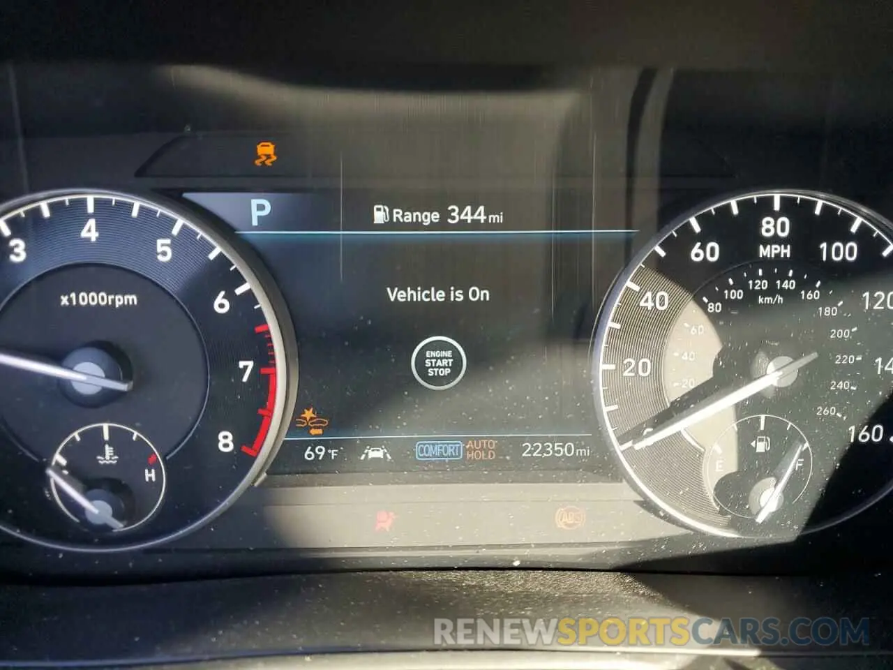 9 Photograph of a damaged car KMTF34PA7LU081276 GENESIS G90 2020