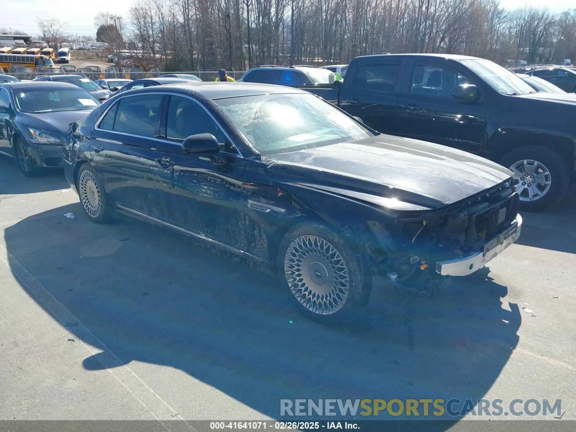 1 Photograph of a damaged car KMTF54PH0LU080767 GENESIS G90 2020