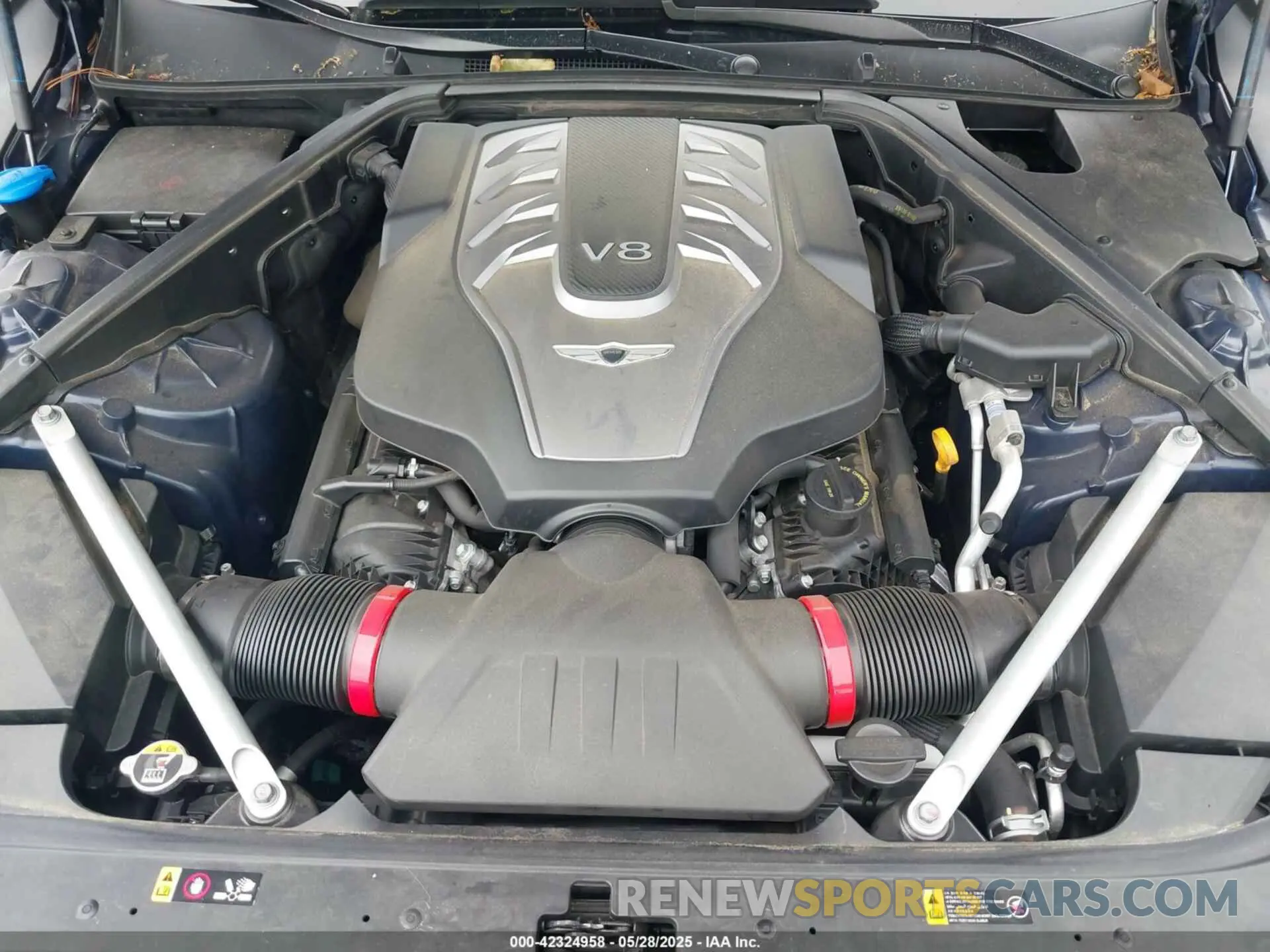 10 Photograph of a damaged car KMTF54PH2MU086510 GENESIS G90 2021