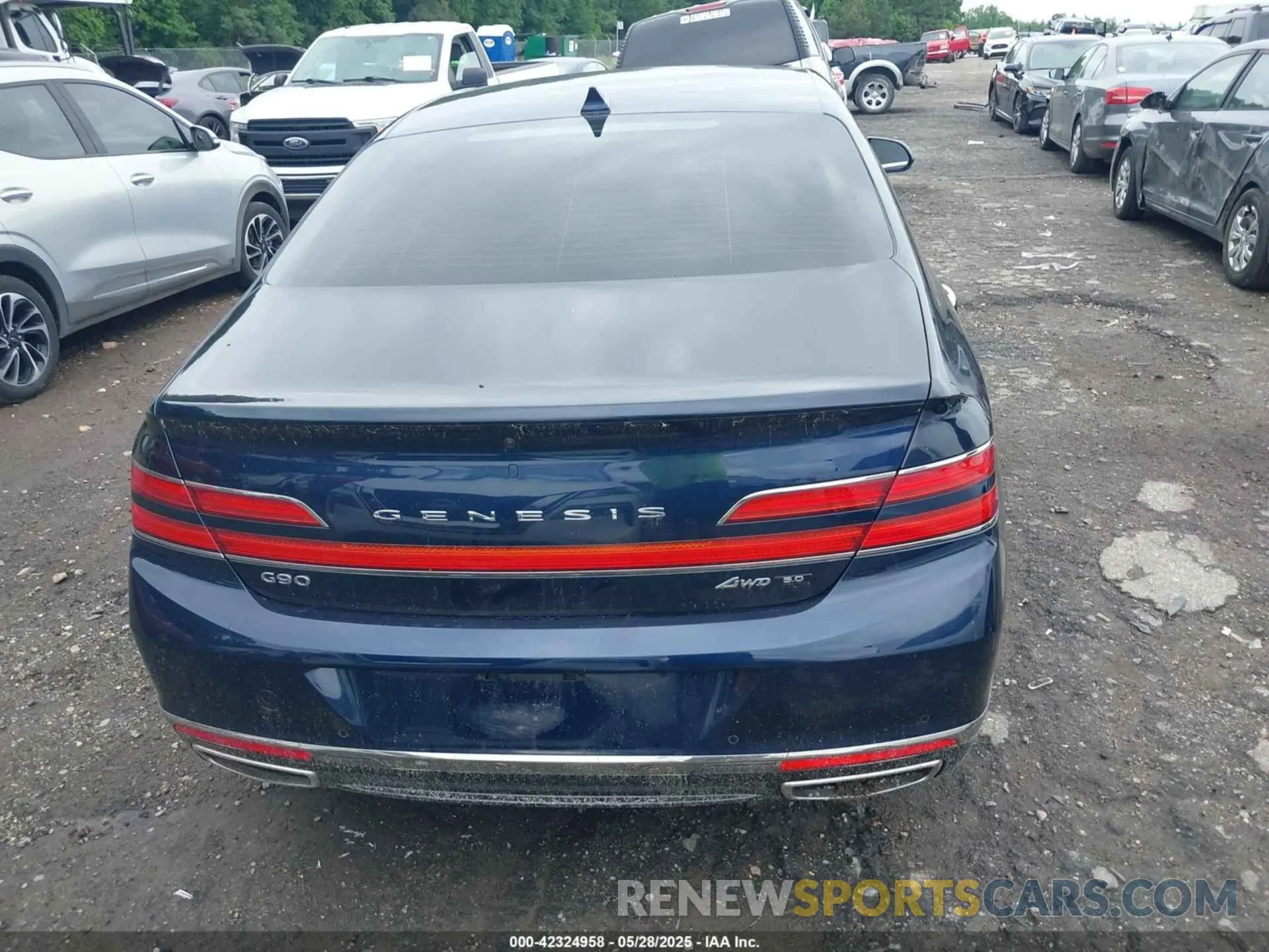 16 Photograph of a damaged car KMTF54PH2MU086510 GENESIS G90 2021