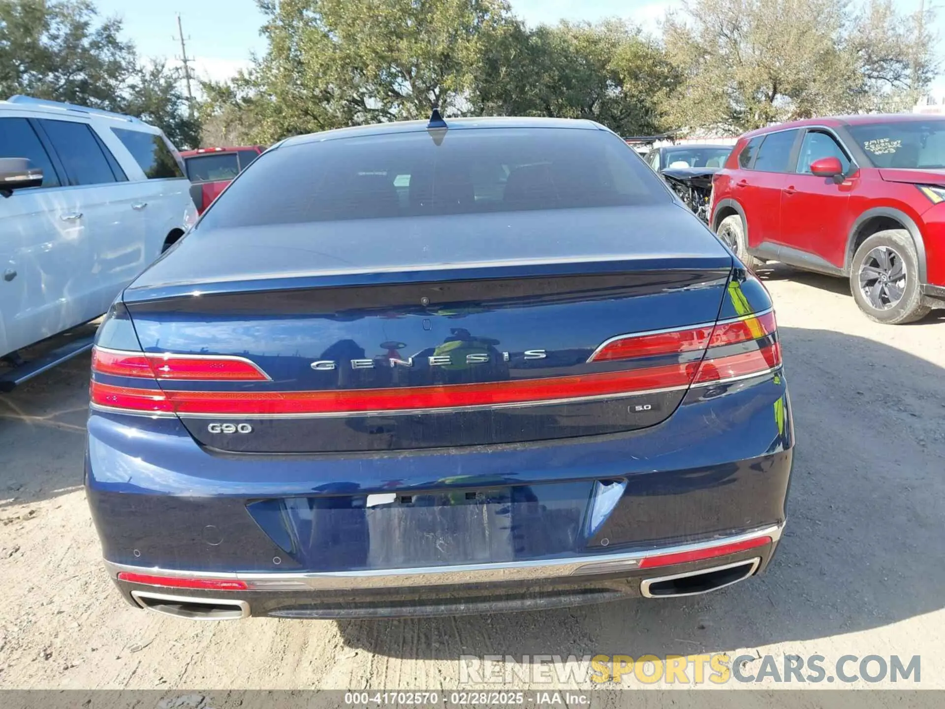 16 Photograph of a damaged car KMTF54PH4MU085164 GENESIS G90 2021