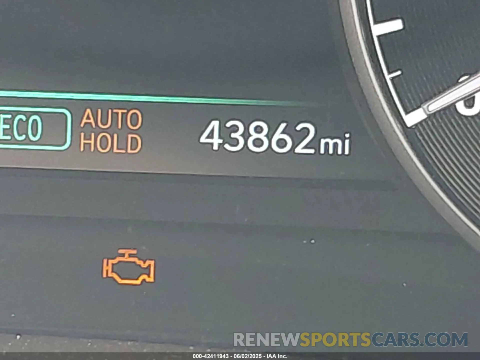 16 Photograph of a damaged car KMTF54PH6NU096409 GENESIS G90 2022